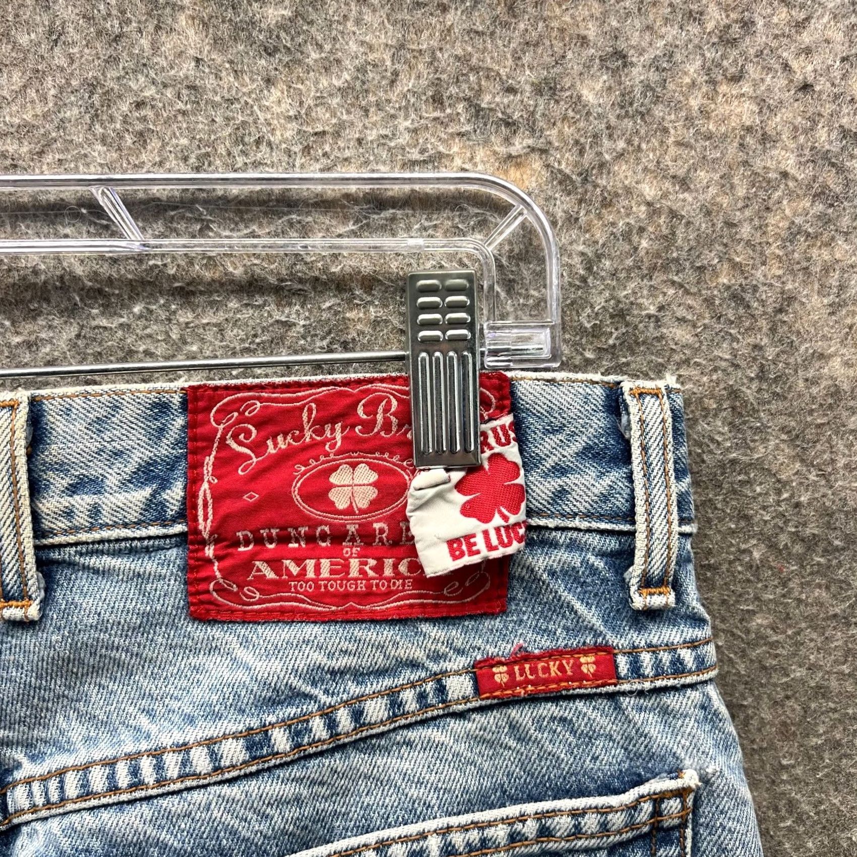 Lucky Brand VINTAGE Lucky Brand Jeans Men 32 Blue Denim Straight 5-Pocket Design Blue Denim Jeans Men 32 Regular Mens Fits Straight Jeans Size US 32 / EU 48 - 7 Thumbnail
