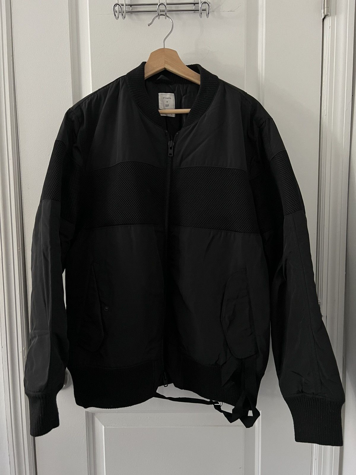 Gap × Stampd 2015 Stampd x Gap x GQ Bomber Jacket with Straps Size US L / EU 52-54 / 3 - 1 Thumbnail