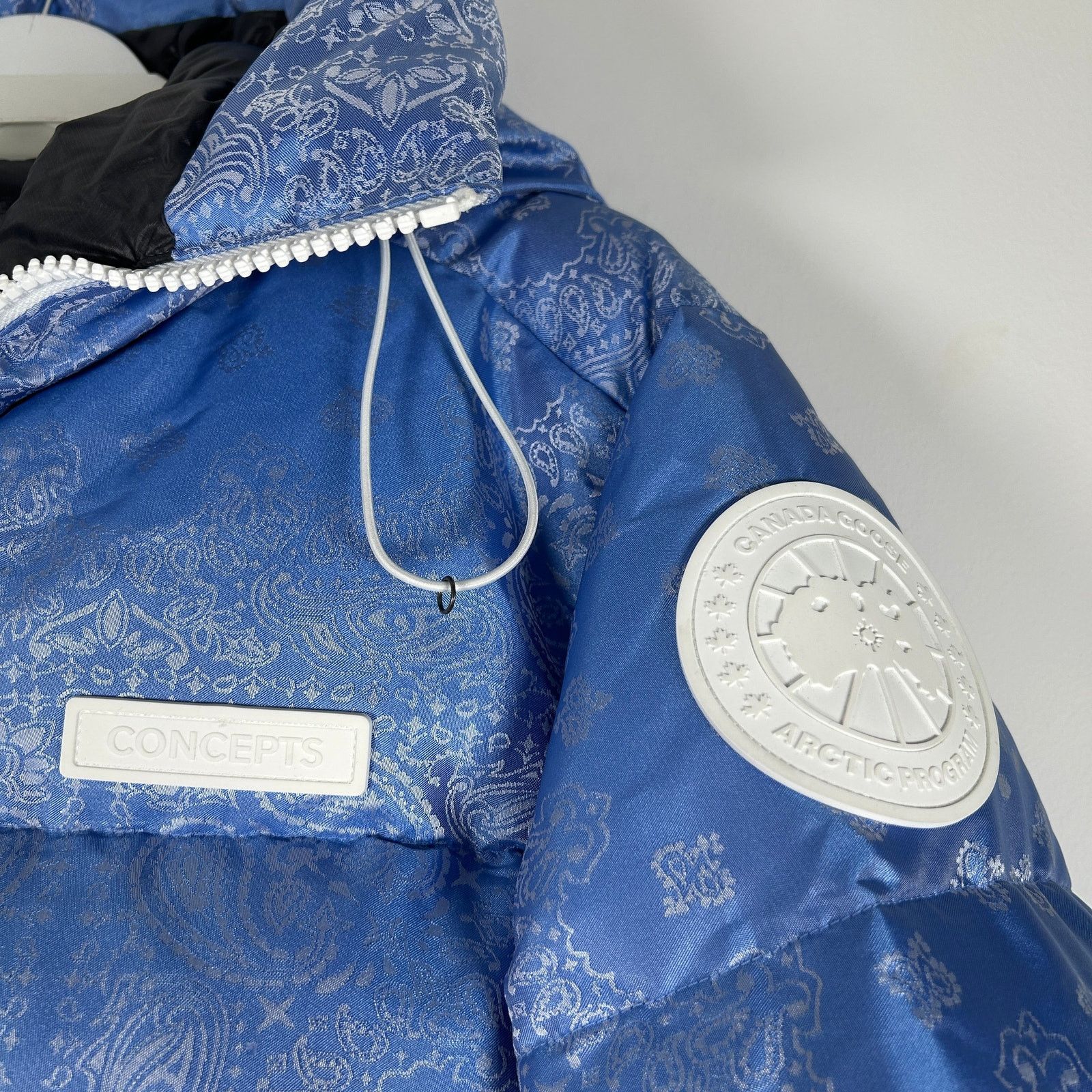 CNCPTS × Canada Goose Canada Goose x Concepts Blue Bandana Puffer Jacket Size XL Size US XL / EU 56 / 4 - 2 Thumbnail