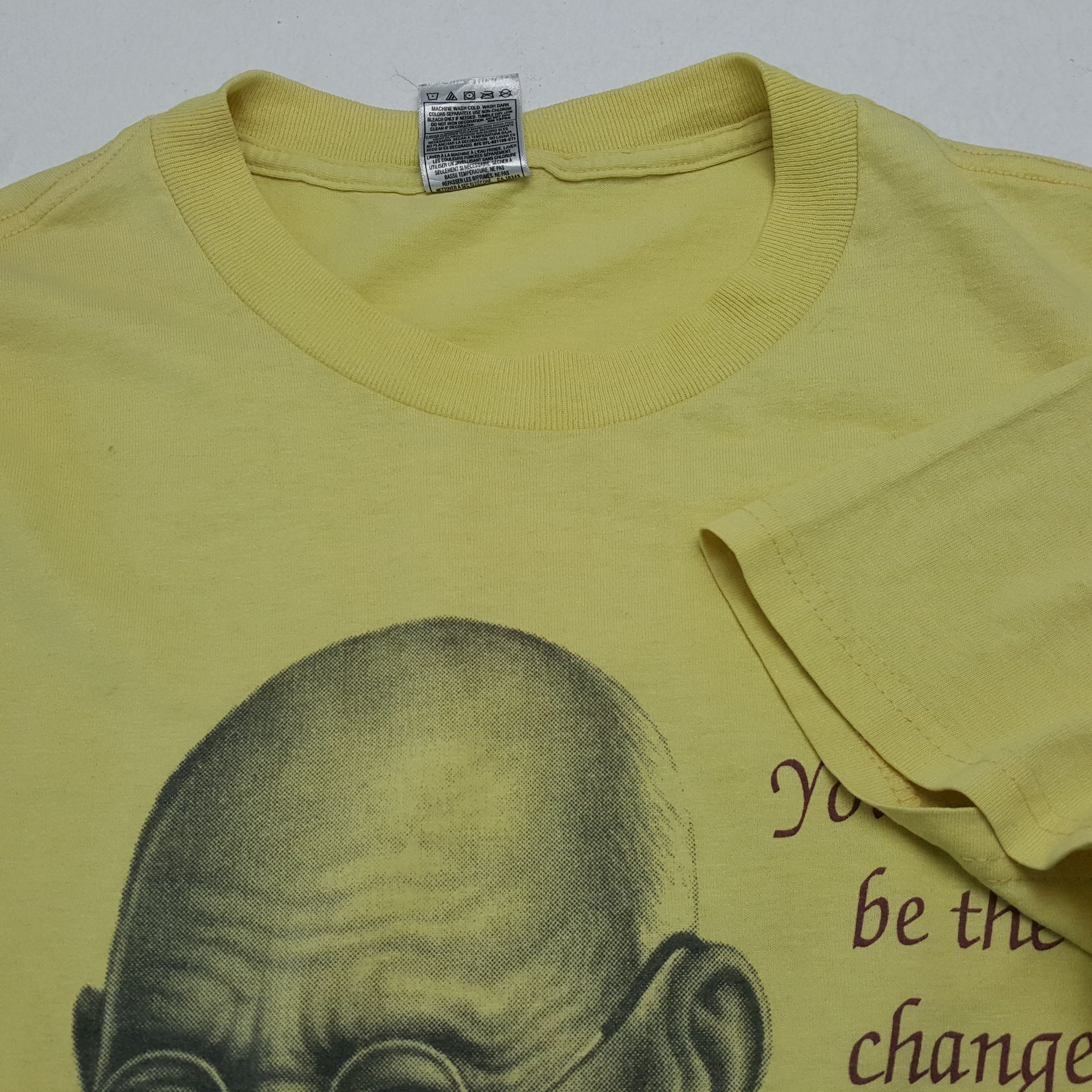 Vintage MAHATMA GANDHI Indian History Vintage Tshirt Size US L / EU 52-54 / 3 - 6 Thumbnail