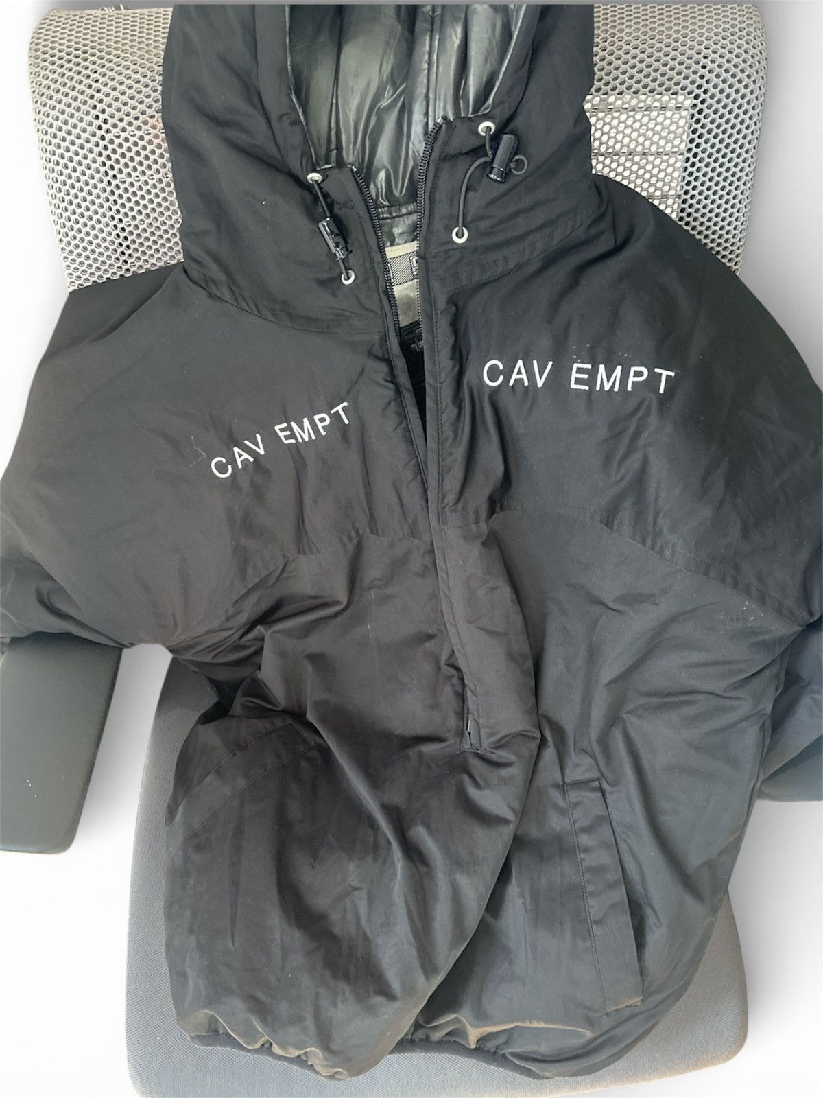 Cav Empt CAV EMPT x Wiz Khalifa – The Wiz Vault Puffer Jacket (2013) Size US M / EU 48-50 / 2 - 8 Thumbnail