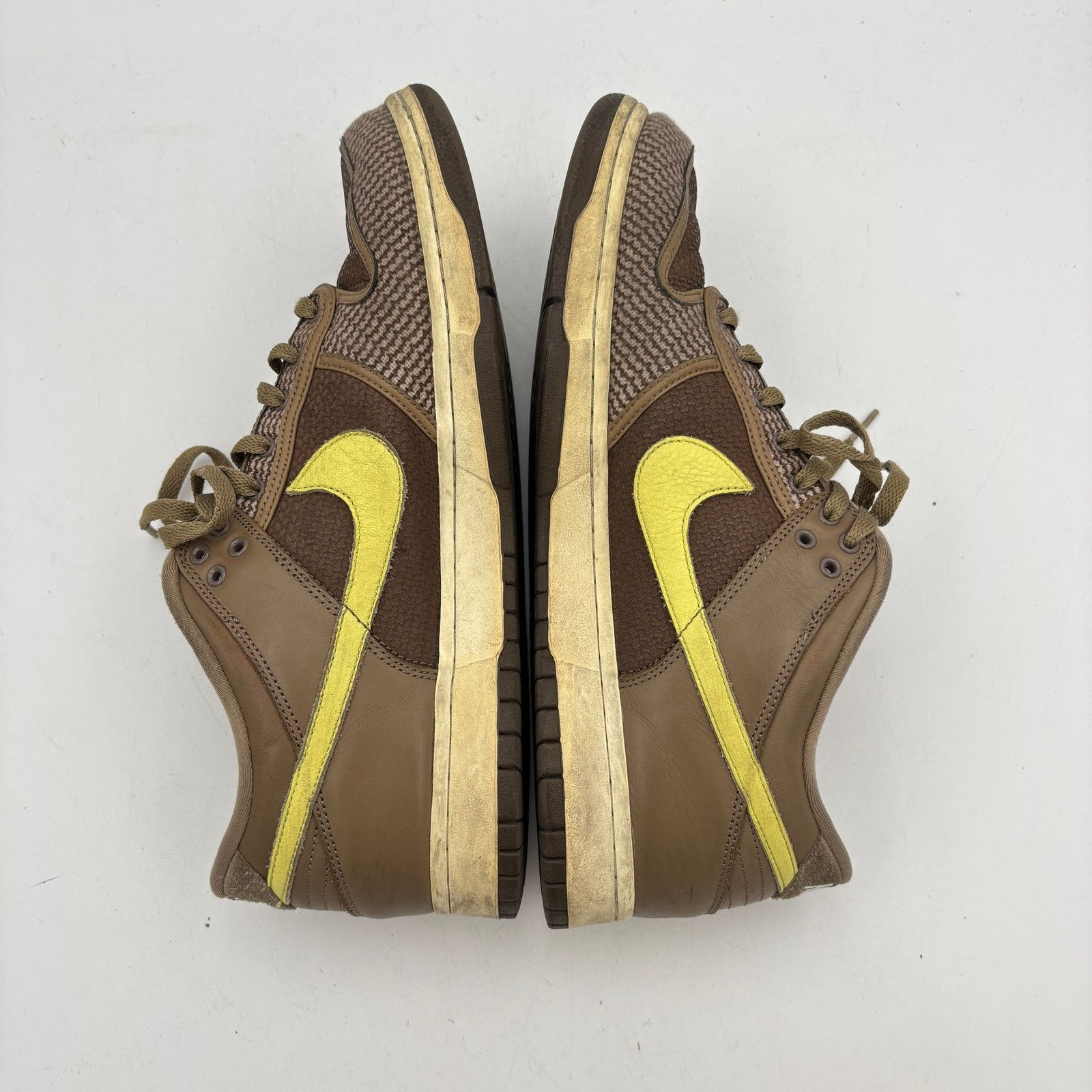 Nike Nike Dunk Low SP Undefeated Canteen Men's 13 DH3061-200 Size US 13 / EU 46 - 7 Thumbnail