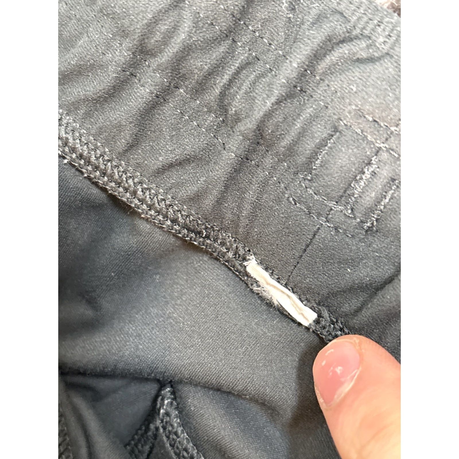 Lululemon Lululemon ABC Joggers Men Large Gray Warpstreme Performance Stretch Pants Gym Job? Size US 33 - 5 Thumbnail