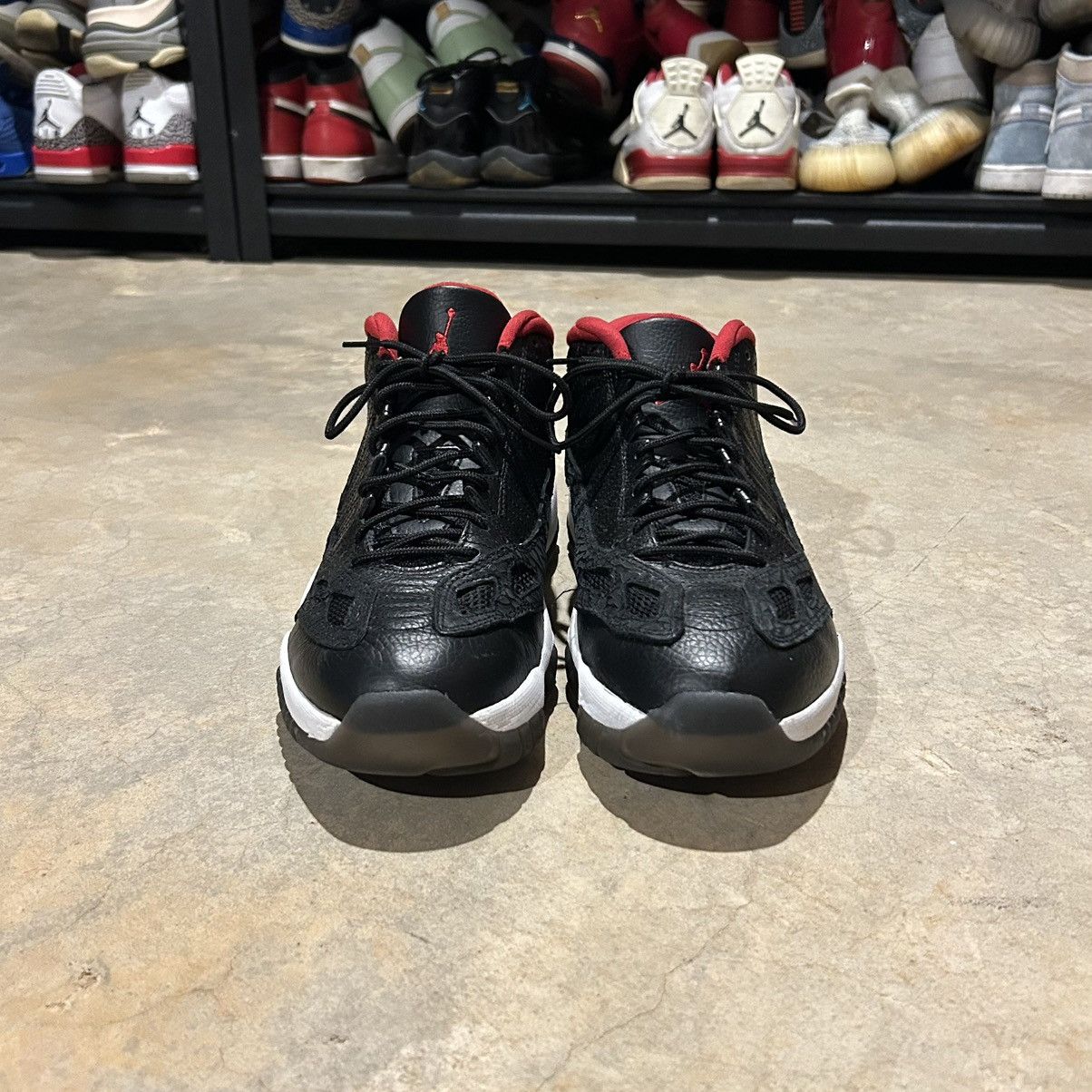 Air Jordan 11 Retro Low IE Black Varsity Red 2011 US 11.5