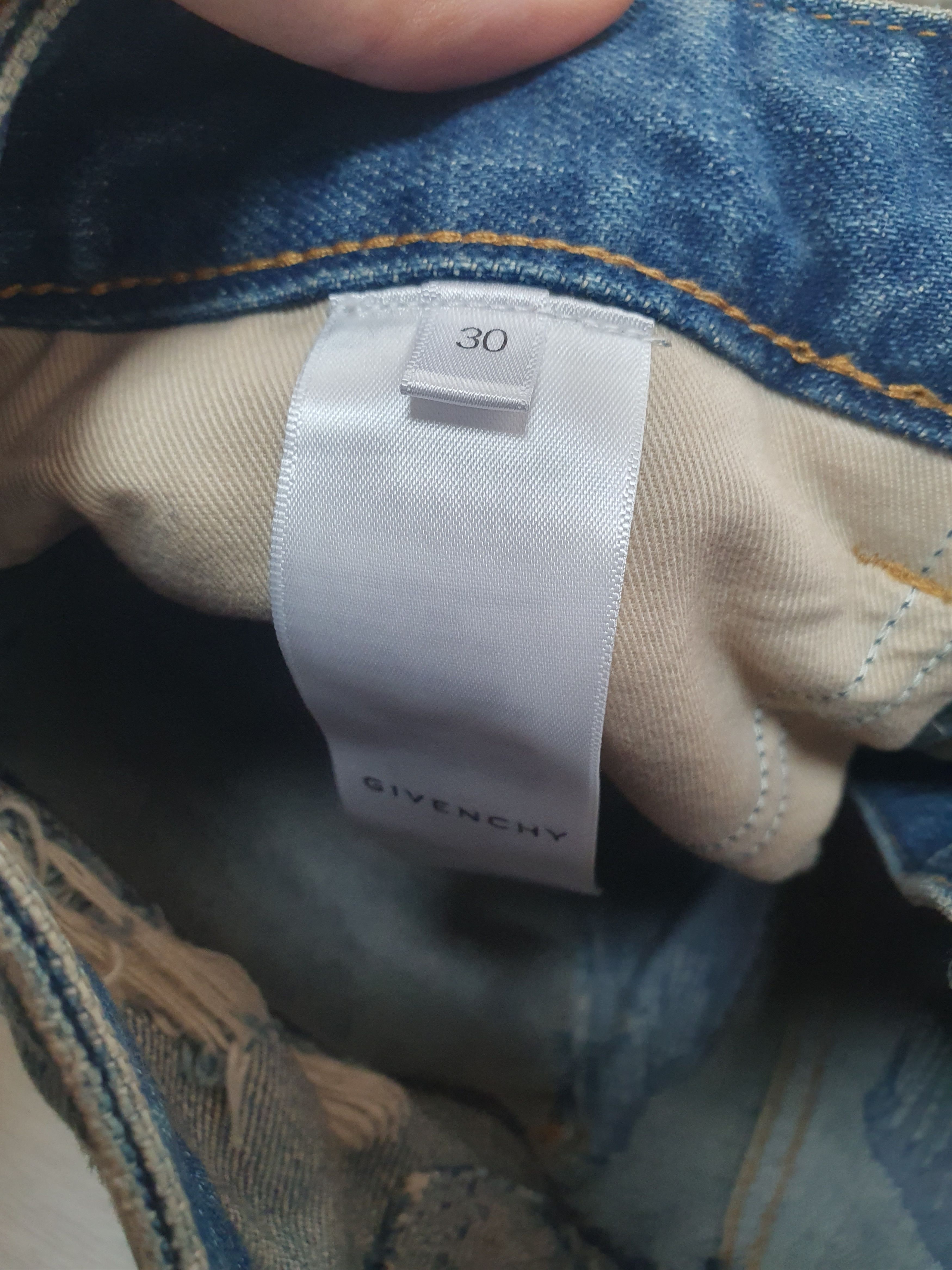 Givenchy moleskin distressed jeans Og