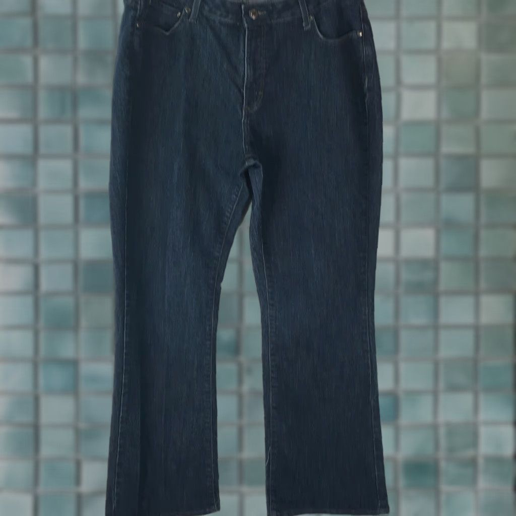 Lee Lee Riders Jeans Womens Regular Bootcut Denim Blue Size 14M 30In Inseam 5-Pocket Stretch Comfort Front Zip Button Rise Mid Vintage No Size 36" / US 14 / IT 50 - 1 Thumbnail