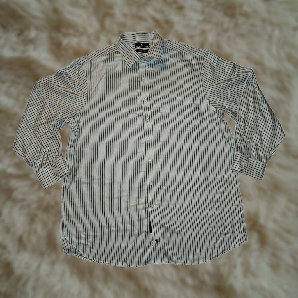 Hart Schaffner Marx Hart Schaffner Marx Button-Up Long Sleeve Men's 34 Pima Cotton Striped Lt Gray Non-Iron Pockets Embroidered 48 Chest Regular Shirt, 34 Size US S / EU 44-46 / 1 - 1 Thumbnail