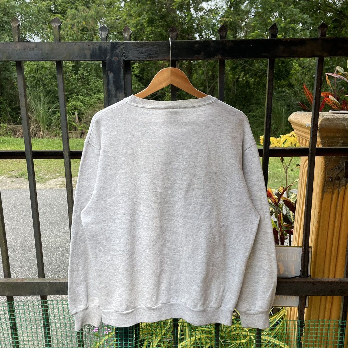 Delta × Vintage 🔥Vintage 90s Delta Image Of Big Horse Pony Sweatshirts Size US M / EU 48-50 / 2 - 2 Thumbnail