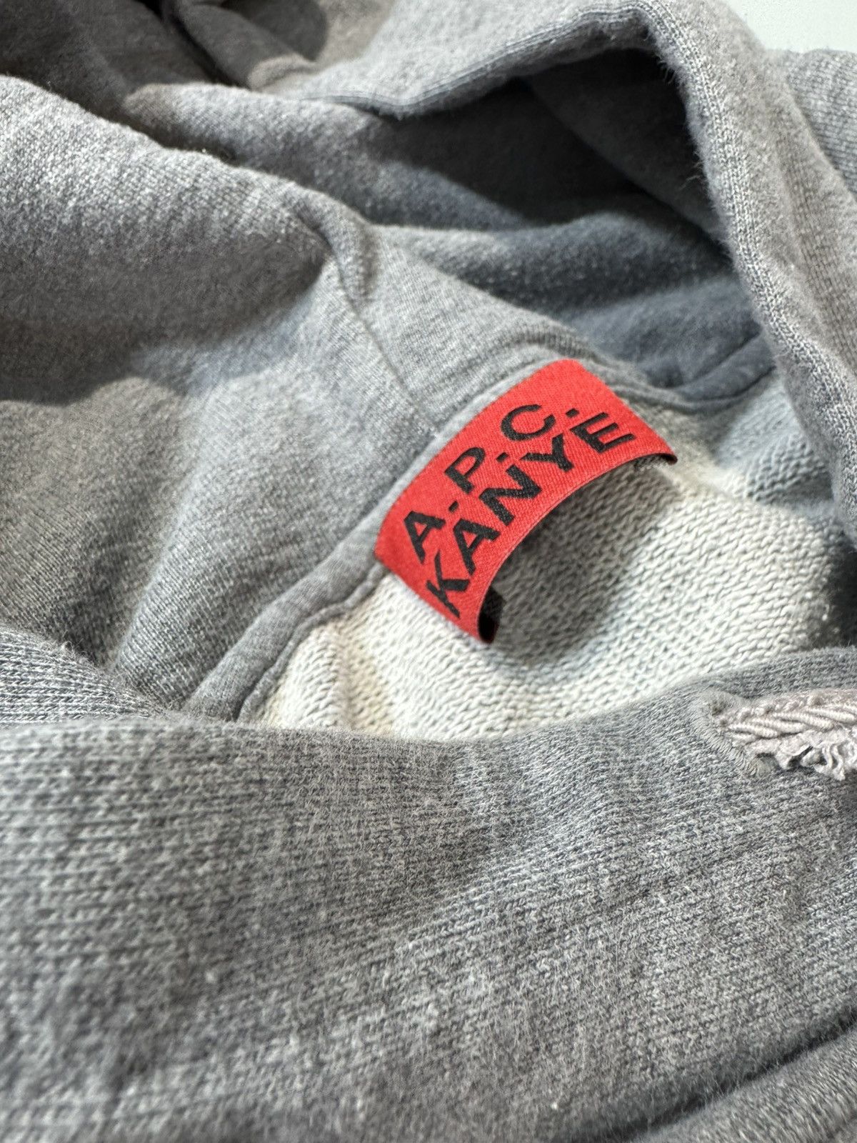 A.P.C. 🕹️2014 ARCHIVAL APC X KANYE SS HOODIE SMALL Size US S / EU 44-46 / 1 - 2 Thumbnail