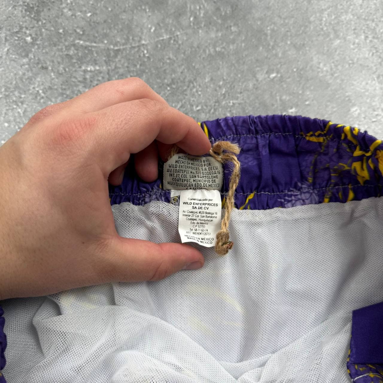 Vintage Vintage Piranha Joe Pineapple Print Swim Beach Shorts Purple Size US 31 - 11 Thumbnail