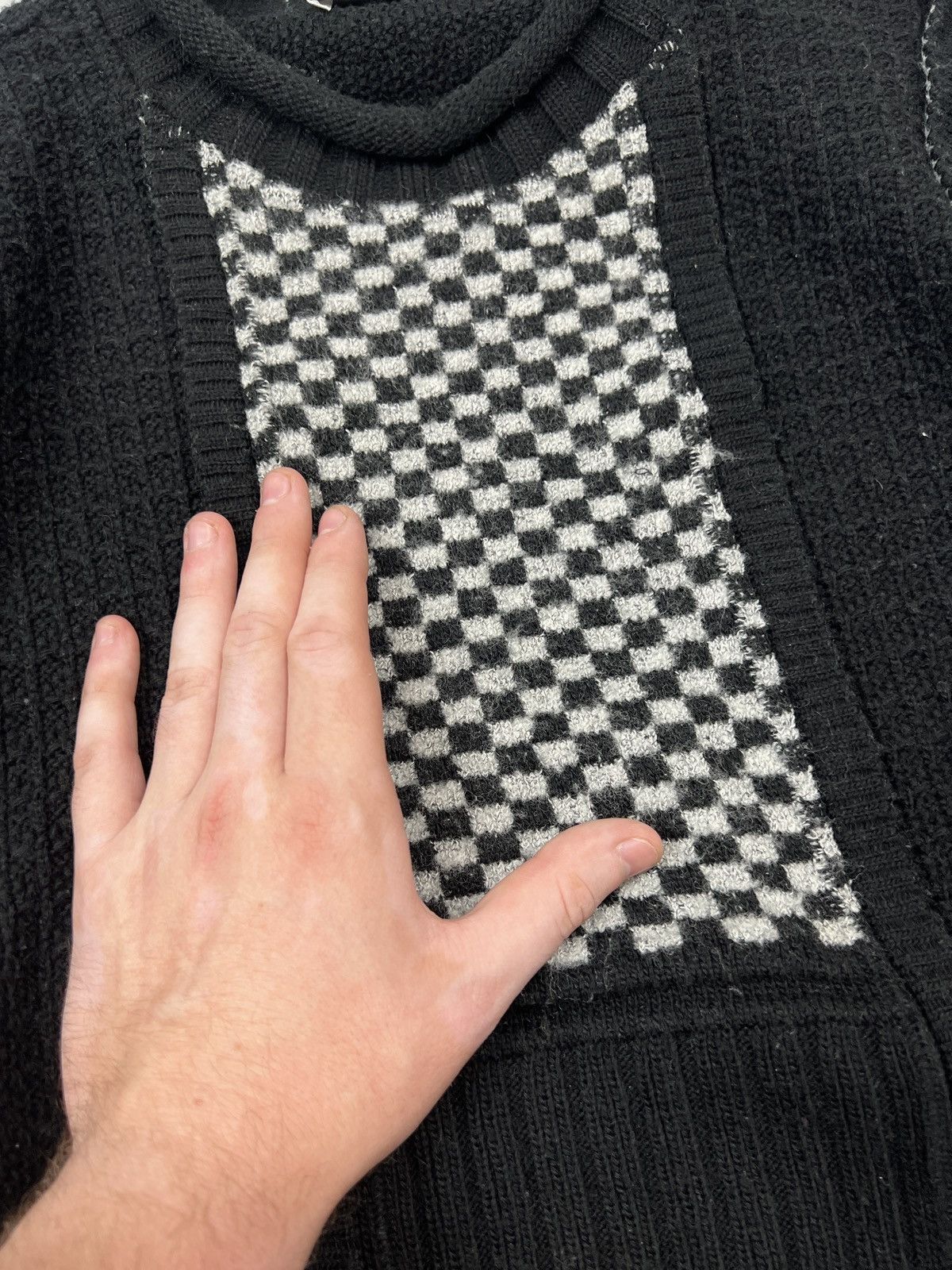 Carlo Colucci Carlo Colucci Mockneck Checkmate Pattern Sweater (Y0458) Size US L / EU 52-54 / 3 - 6 Thumbnail