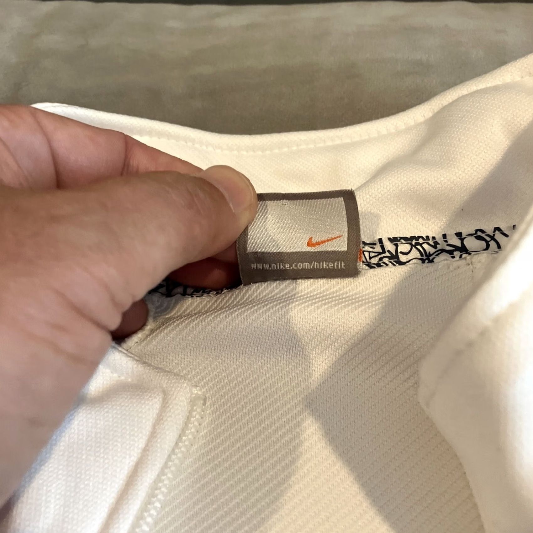 Nike VINTAGE Nike Lebron James Full Zip Track Jacket Los Angeles Lakers Size XXL White Men Size US XXL / EU 58 / 5 - 5 Thumbnail