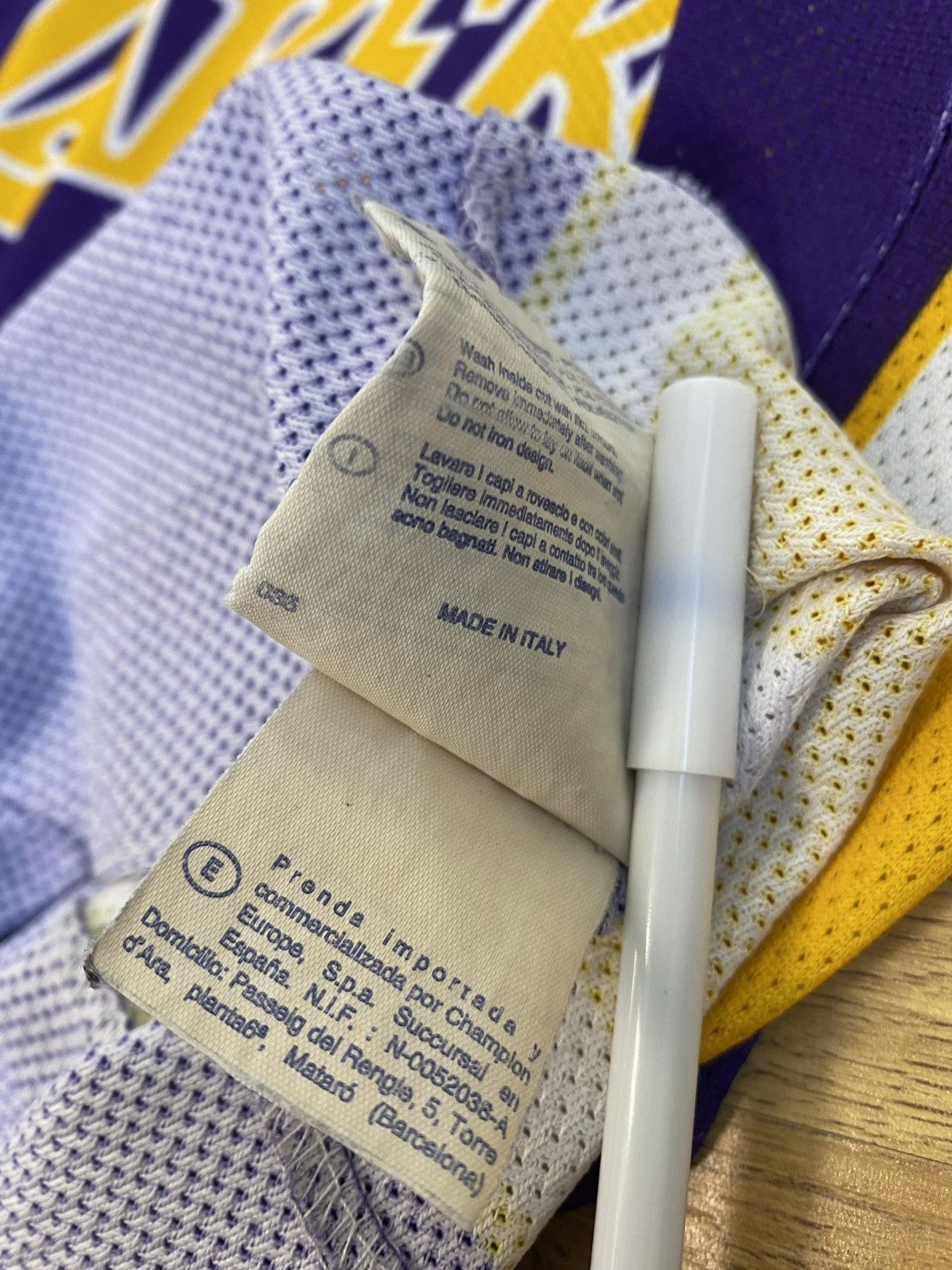 Champion Vintage champion Lakers NBA Jersey 16 Gasol ! Size US S / EU 44-46 / 1 - 11 Thumbnail
