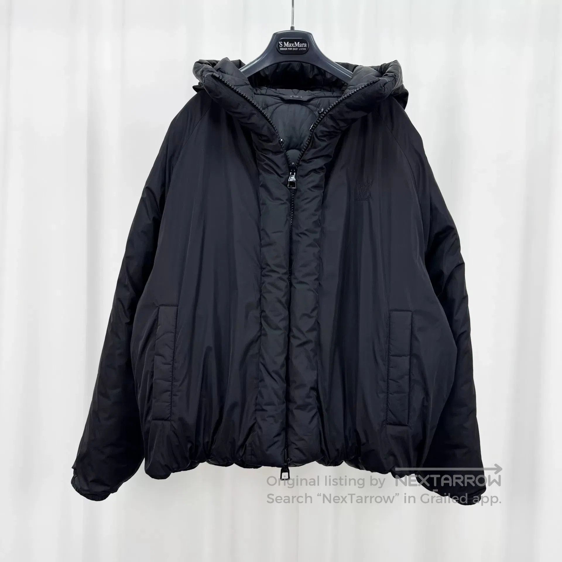 Louis Vuitton Louis Vuitton Embossed Reversible Padded Jacket. Size US L / EU 52-54 / 3 - 4 Thumbnail