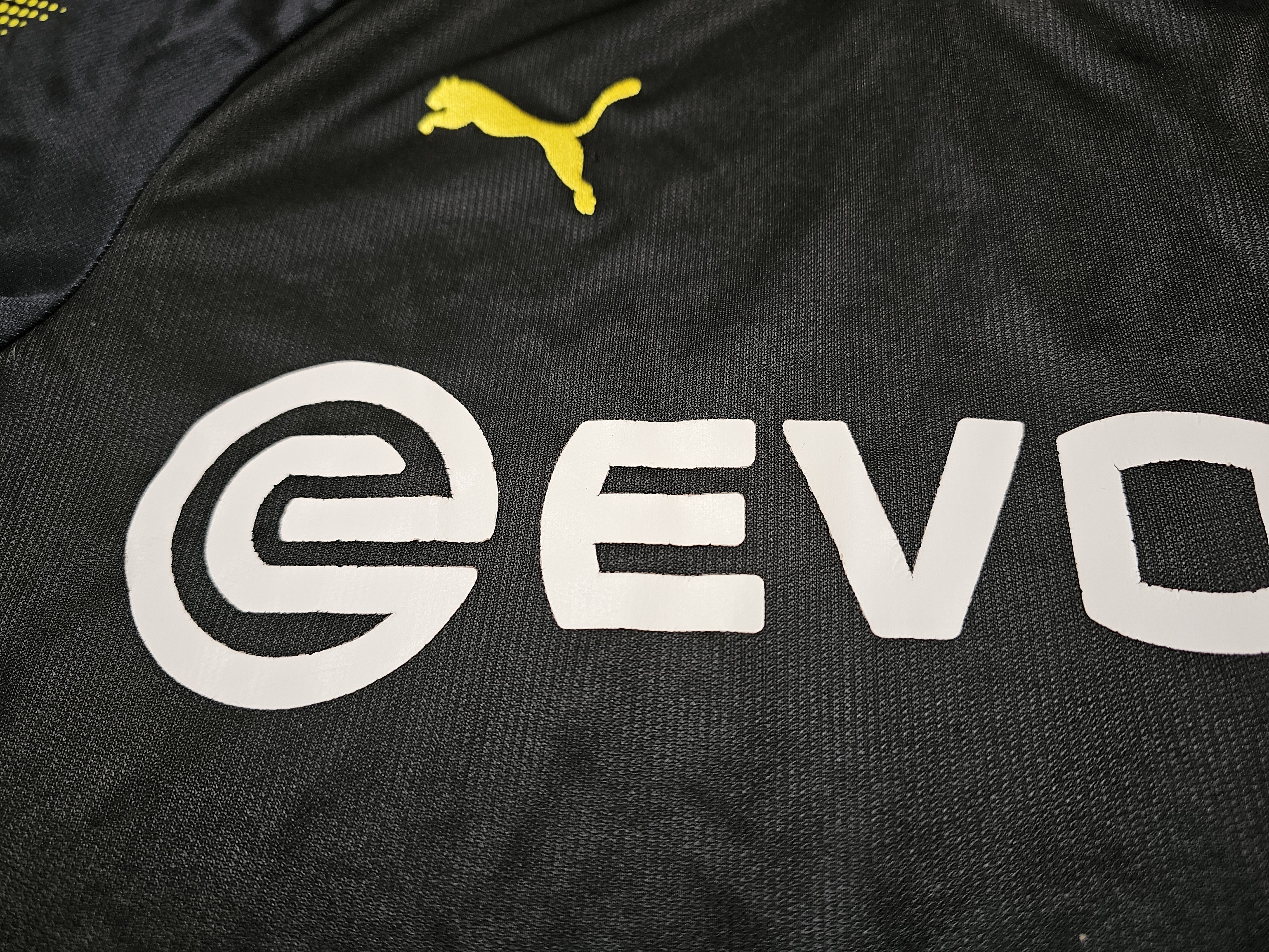 Puma BORUSSIA DORTMUND 2017 2018 AWAY FOOTBALL SOCCER JERSEY Size US M / EU 48-50 / 2 - 5 Thumbnail