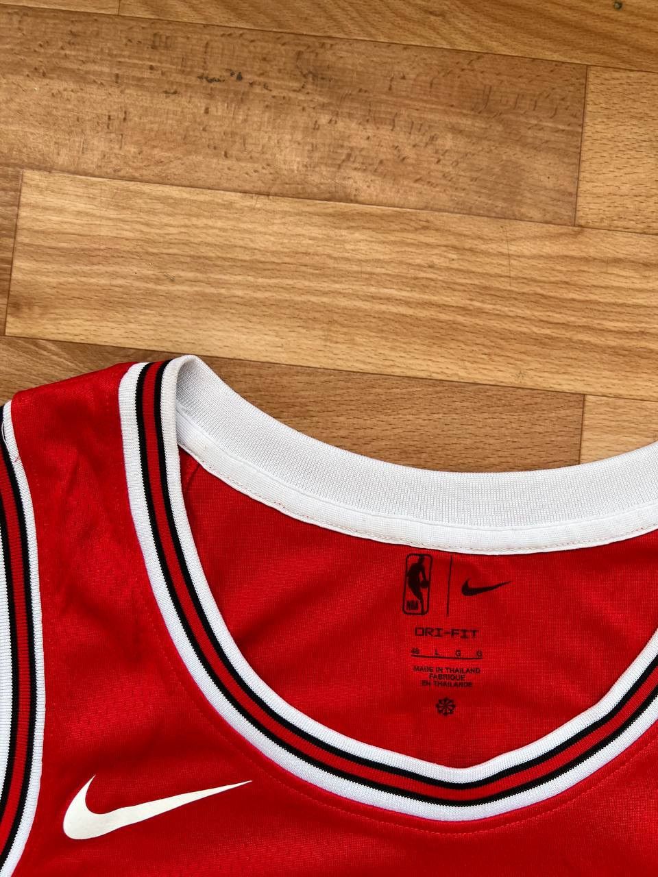 NBA 2022/23 NBA CHICAGO BULLS #8 LAVINE BASKETBALL JERSEY SZ 52 Size US L / EU 52-54 / 3 - 6 Thumbnail