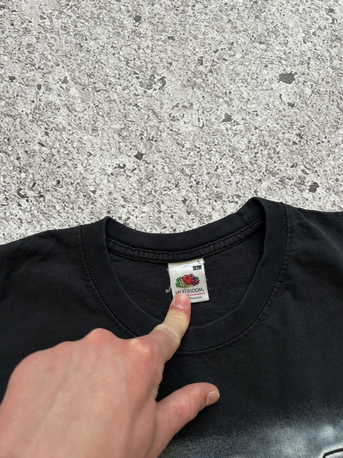 Band Tees × Vintage 2009 Ron Phillips Black Angles Spread Your Wings T-Shirt Size US L / EU 52-54 / 3 - 7 Thumbnail