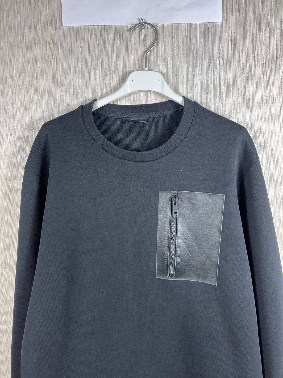 Cos × Designer COS leather patch pocket zip basic sweatshirt y2k crewneck Size US L / EU 52-54 / 3 - 4 Thumbnail