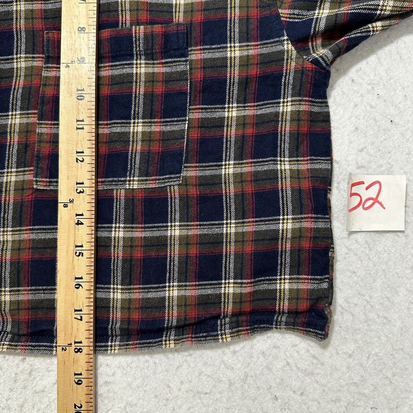 Forever 21 Forever 21 Medium Flannel Cropped Shirt Plaid Button Down Size M / US 6-8 / IT 42-44 - 8 Thumbnail