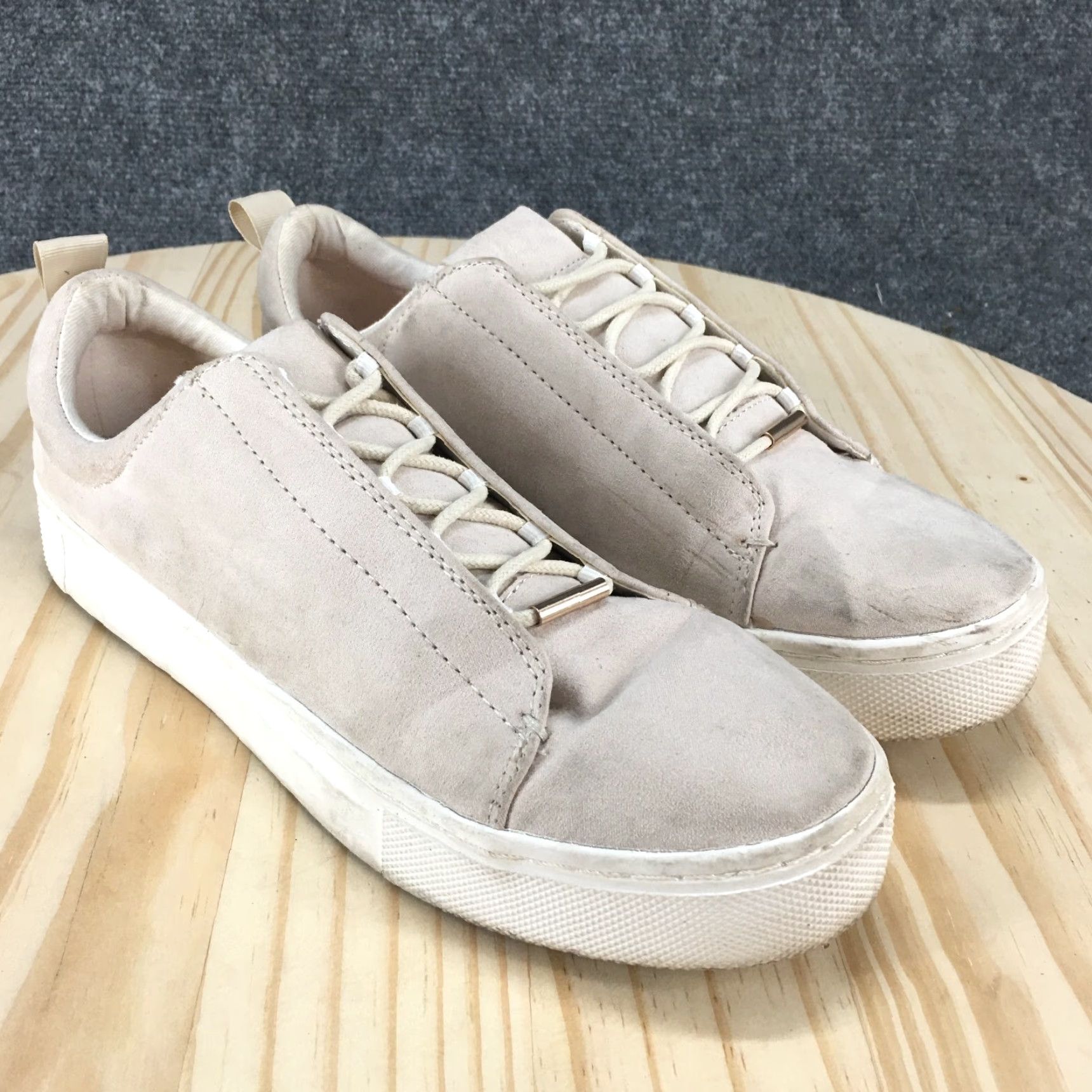 H&M H&M Shoes Womens 8.5 Slip On Sneakers Beige Casual Comfort Low Top Round Toe Shoes Mens? No Size M / US 6-8 / IT 42-44 - 3 Thumbnail