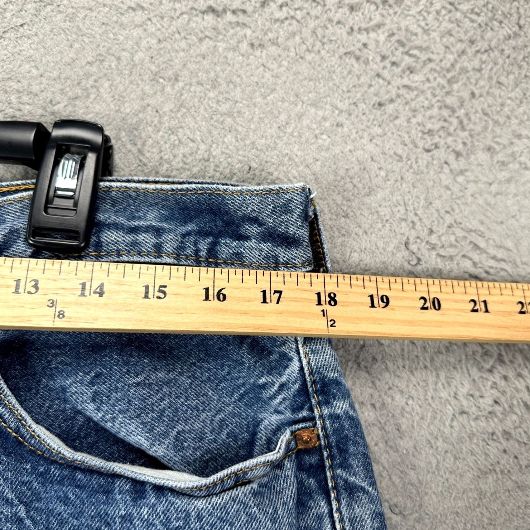 Levi's Levi's 505 Jeans Straight Mens 36X32 Blue Light Washed Red Tab Denim Pocket Size US 36 / EU 52 - 5 Thumbnail
