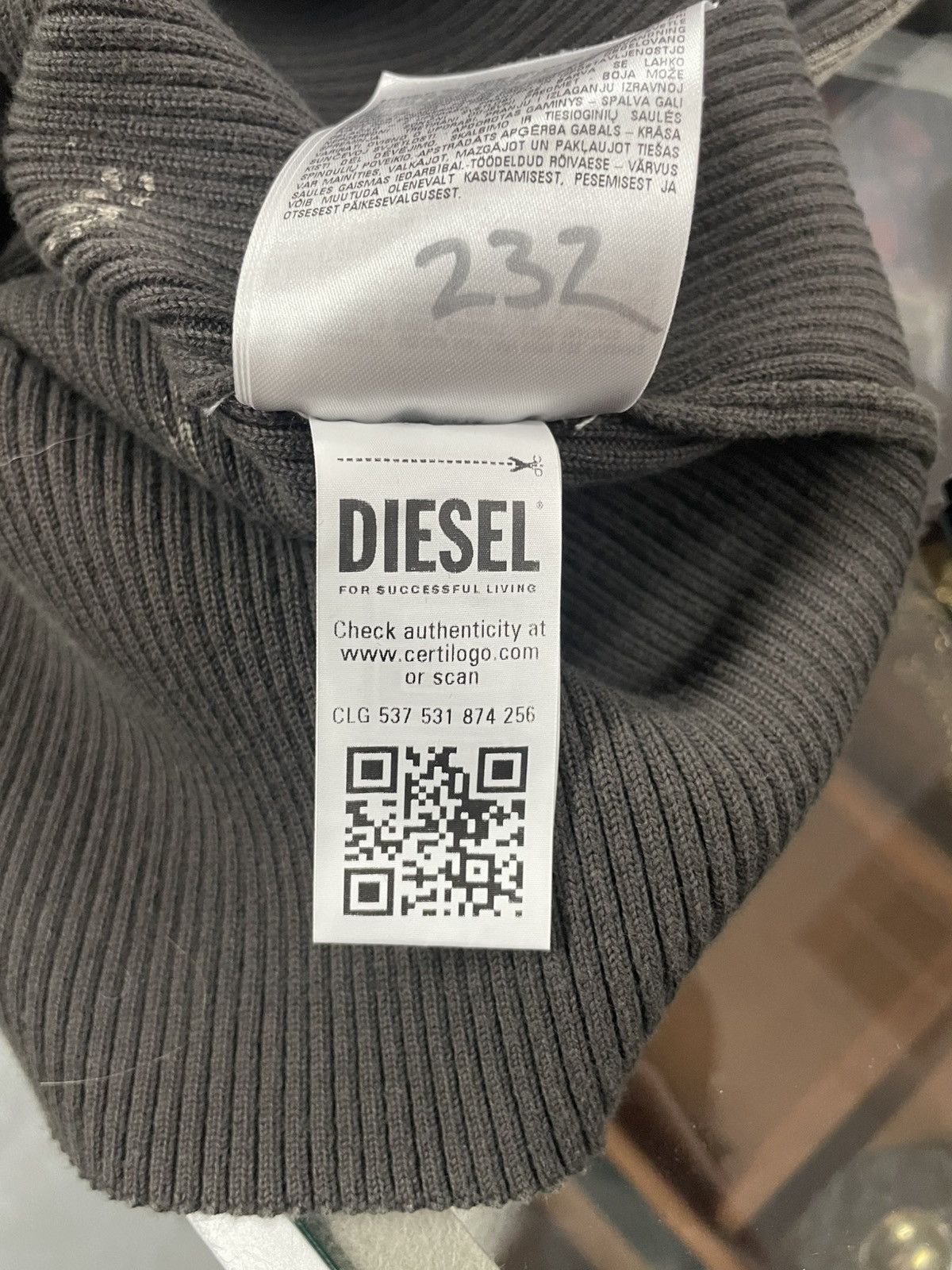 Diesel Diesel K-Darin Treated Jumper with metal logo insert Size US XL / EU 56 / 4 - 6 Thumbnail