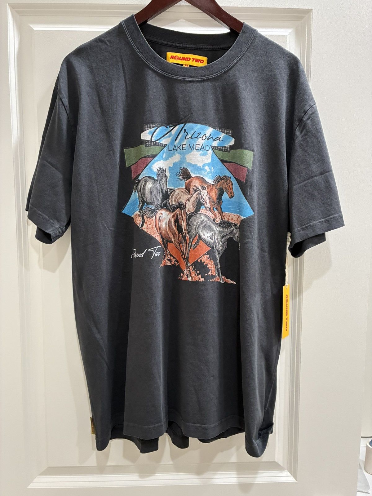 Round Two Round Two Lake Mead Tee Size US XL / EU 56 / 4 - 1 Thumbnail
