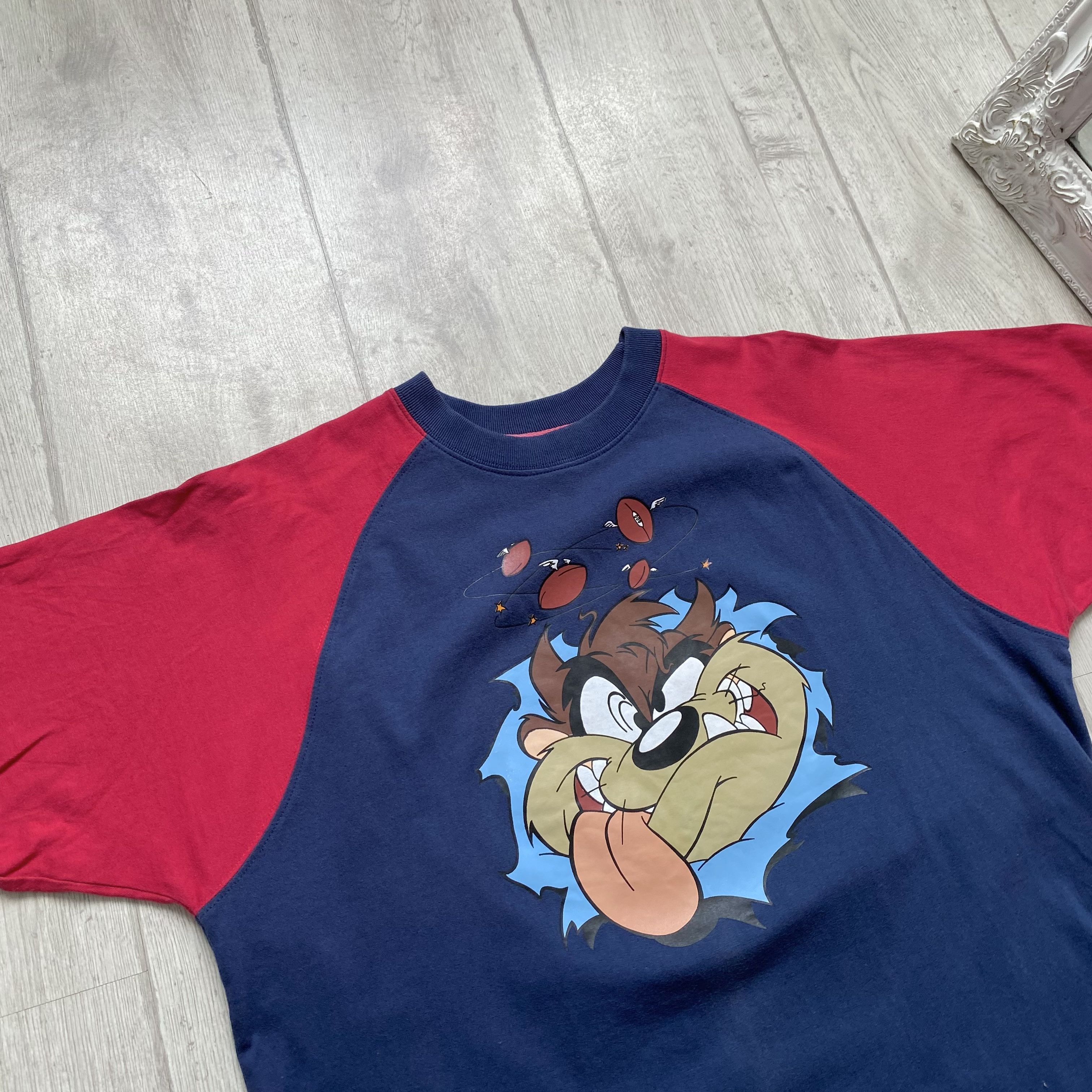 Warner Bros 🏈 Vintage 90s Looney tunes TAZ rugby logo tee Warner bros Size US M / EU 48-50 / 2 - 4 Thumbnail