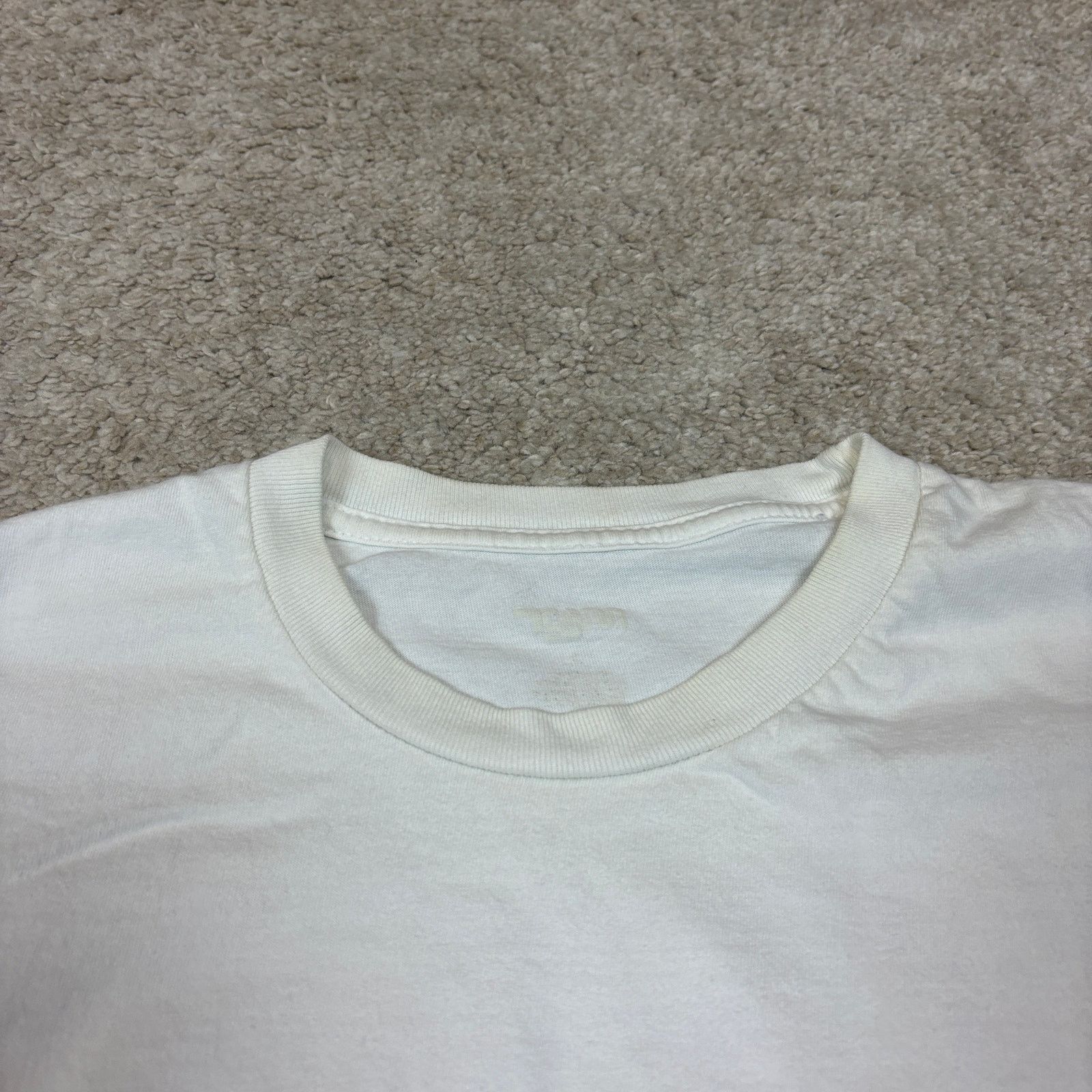 Band Tees Rare Toro Y Moi Mahal Pedal Short Sleeve Album Shirt Men's L Size US L / EU 52-54 / 3 - 8 Thumbnail