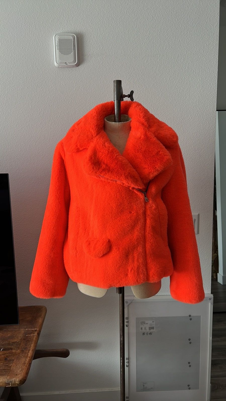 Zadig & Voltaire Cropped faux fur Size M / US 6-8 / IT 42-44 - 2 Thumbnail