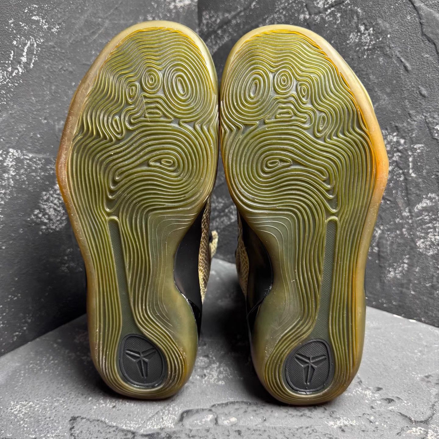 Nike Nike Kobe 9 High Elite Snake Skin EXT Q10 Size US 8 / EU 41 - 4 Thumbnail