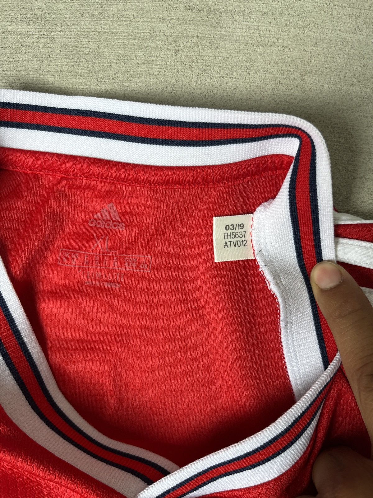 Adidas Adidas Arsenal 2019/20 Lazcazette 9 home jersey Size US M / EU 48-50 / 2 - 7 Thumbnail