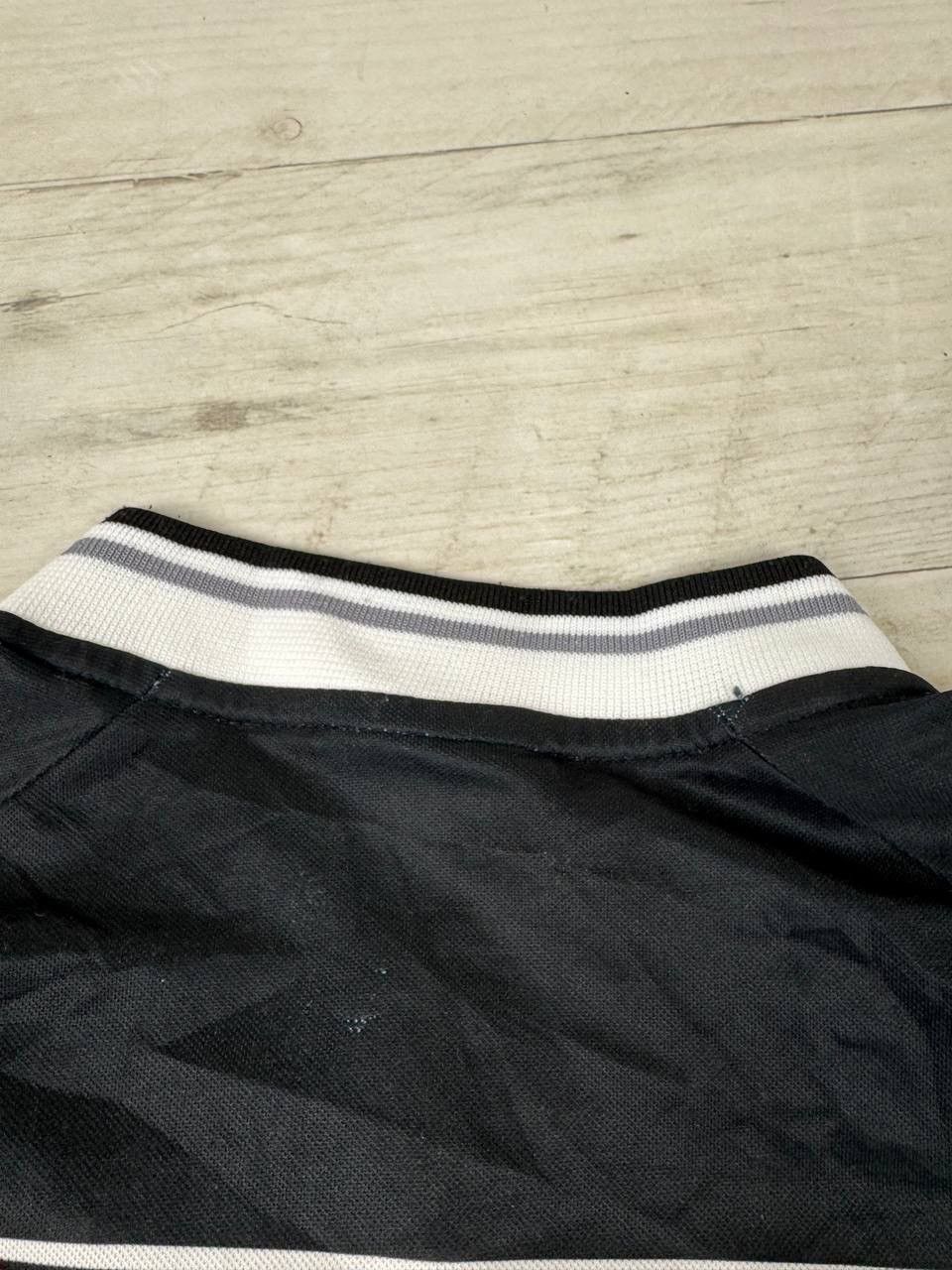 Lotto Sport Vintage Lotto Juventus 2000 2001 Training Shirt Jersey Size US L / EU 52-54 / 3 - 16 Thumbnail