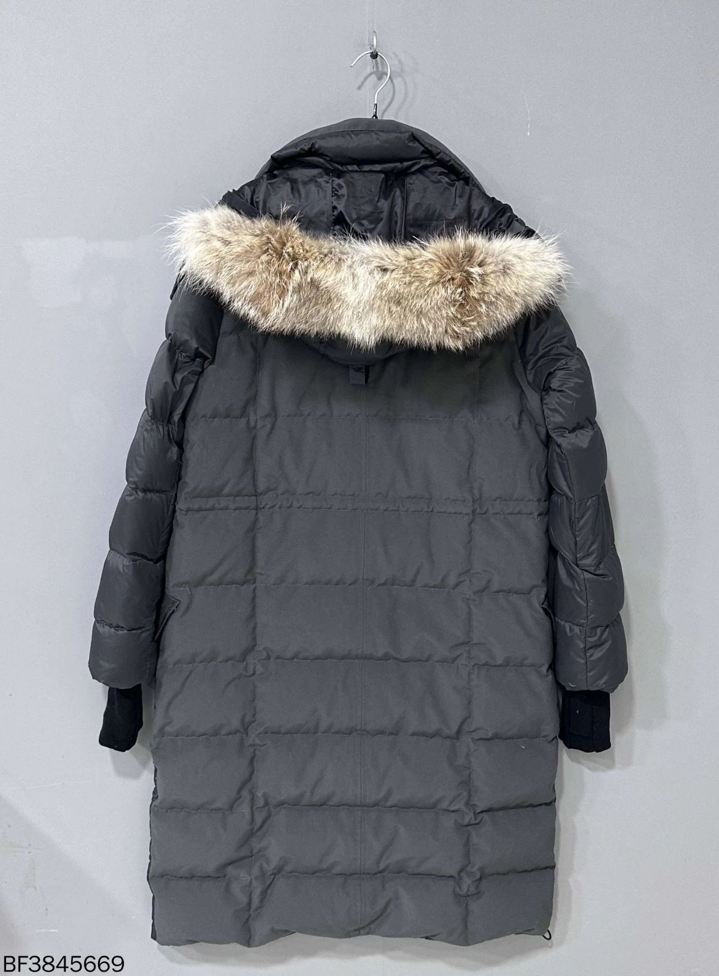 Canada Goose Canada Goose Lunenberg Parka Long Down L 99 New Size US L / EU 52-54 / 3 - 3 Thumbnail
