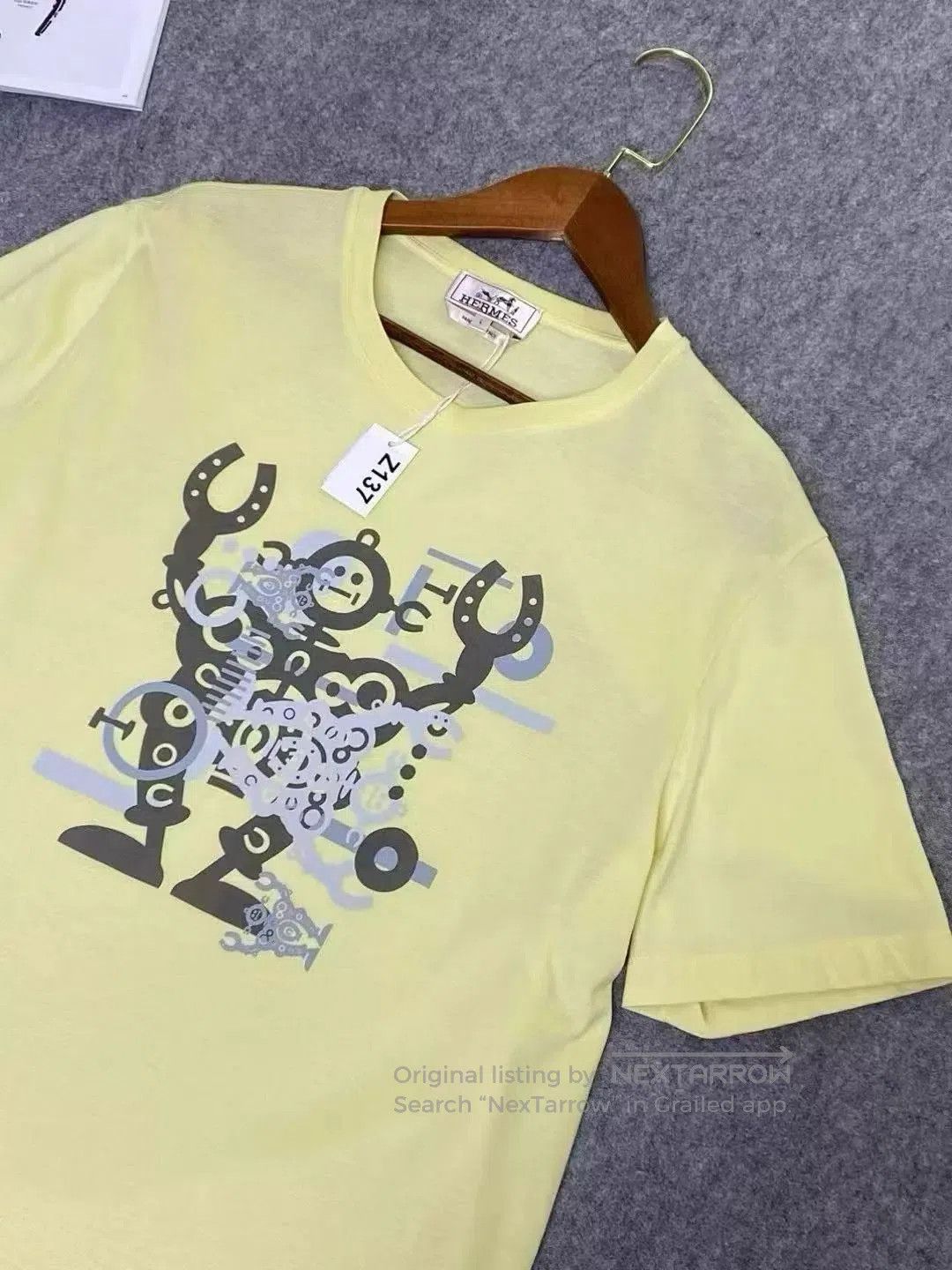 Hermes Yellow Graphic Short-Sleeve T-Shirt Size L. Size US L / EU 52-54 / 3 - 3 Thumbnail