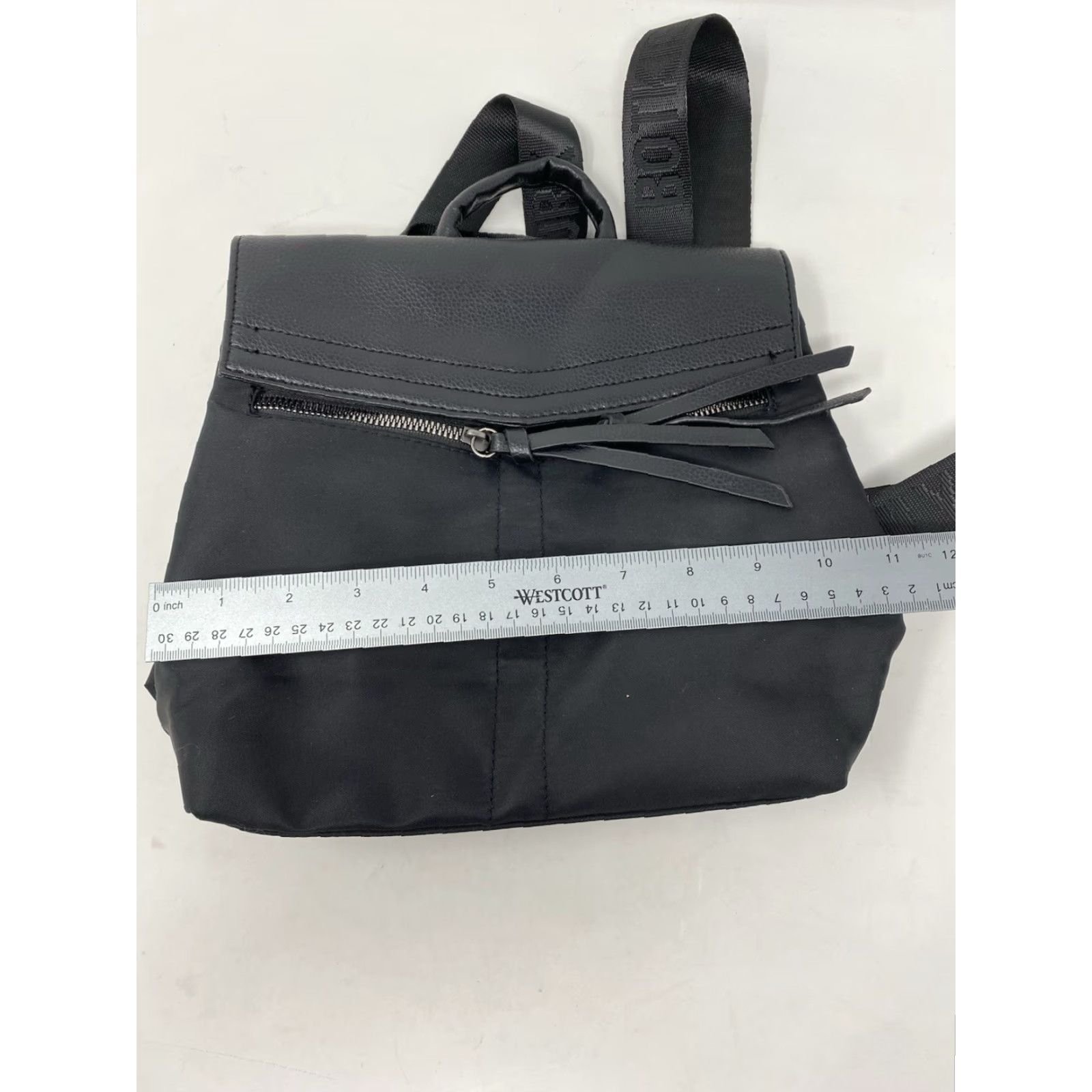 Vintage Botkier New York Backpack Black Top Handle Small Faux Leather Backpack Women Bag Purse Size S / US 4 / IT 40 - 7 Thumbnail
