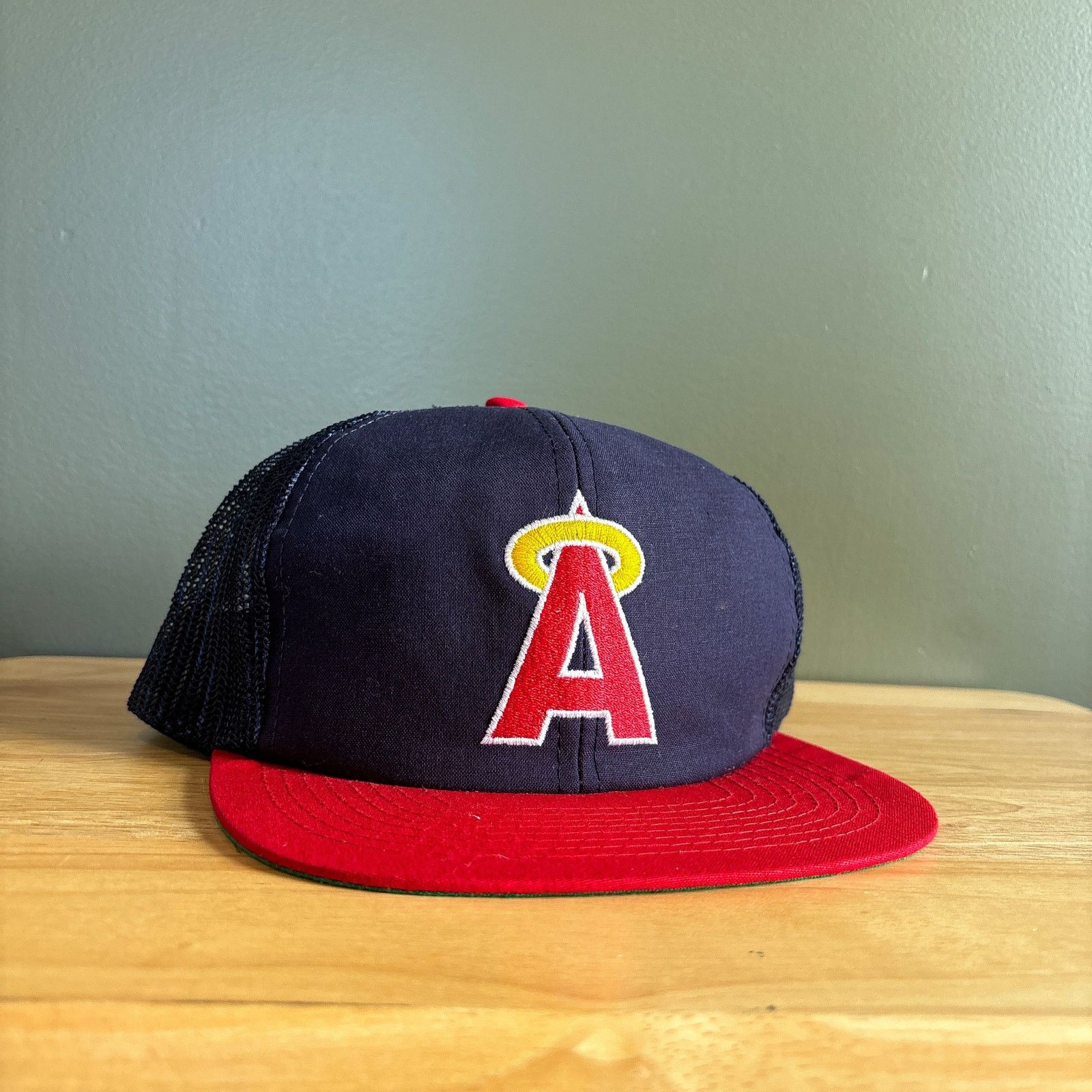 MLB Vtg Anaheim Angels MLB Baseball Mesh Trucker Snapback Hat Size ONE SIZE - 1 Thumbnail