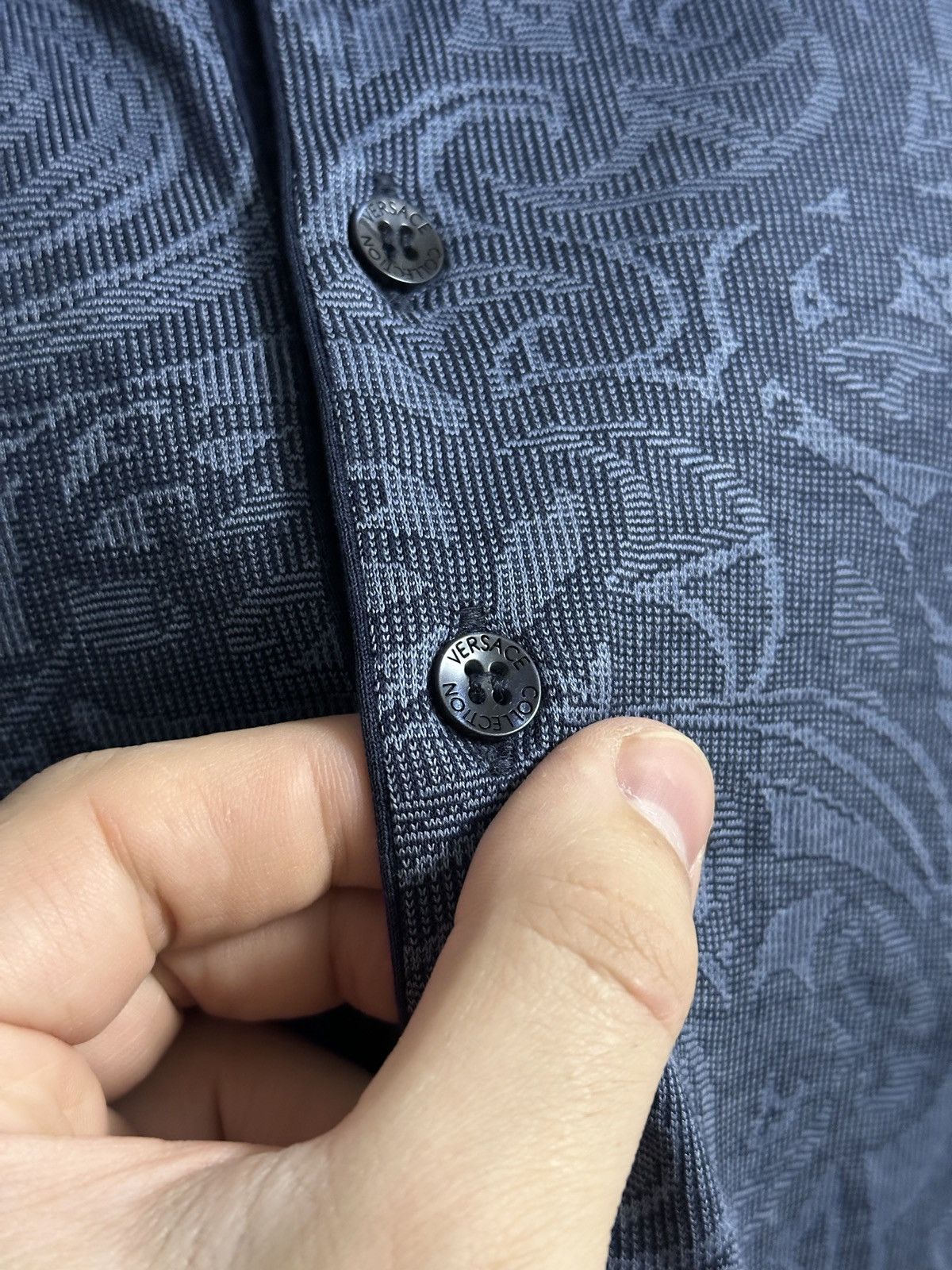 Versace Rare Luxury Polo Versace Monogram full Print Size US L / EU 52-54 / 3 - 3 Thumbnail