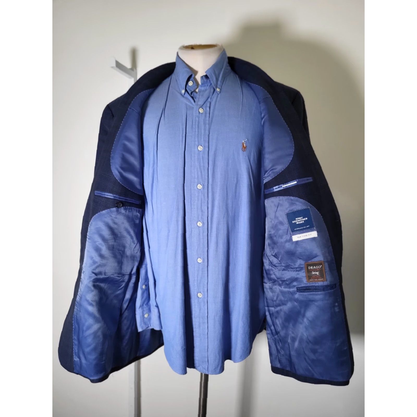 Hart Schaffner Marx Hart Schaffner Marx NY Fit 48R red Blue Plaid 2-piece DRAGO Suit Jacket Pants Size 48R - 7 Thumbnail