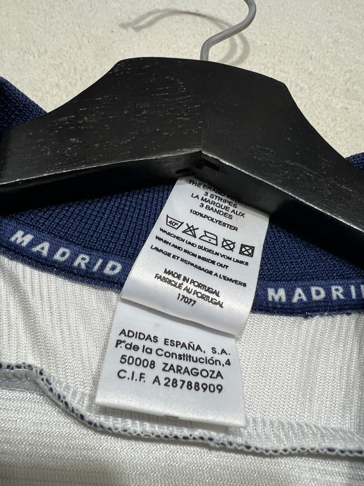 Adidas Real Madrid 1998 Adidas Home Jersey Champion Of Europe 2000 Size US M / EU 48-50 / 2 - 9 Thumbnail