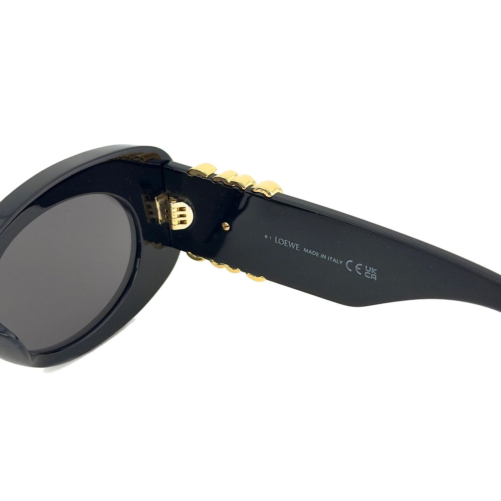 Loewe LOEWE BEVELED OVAL MAXI ANAGRAM LW40175U Black 40175 01A Size ONE SIZE - 7 Thumbnail