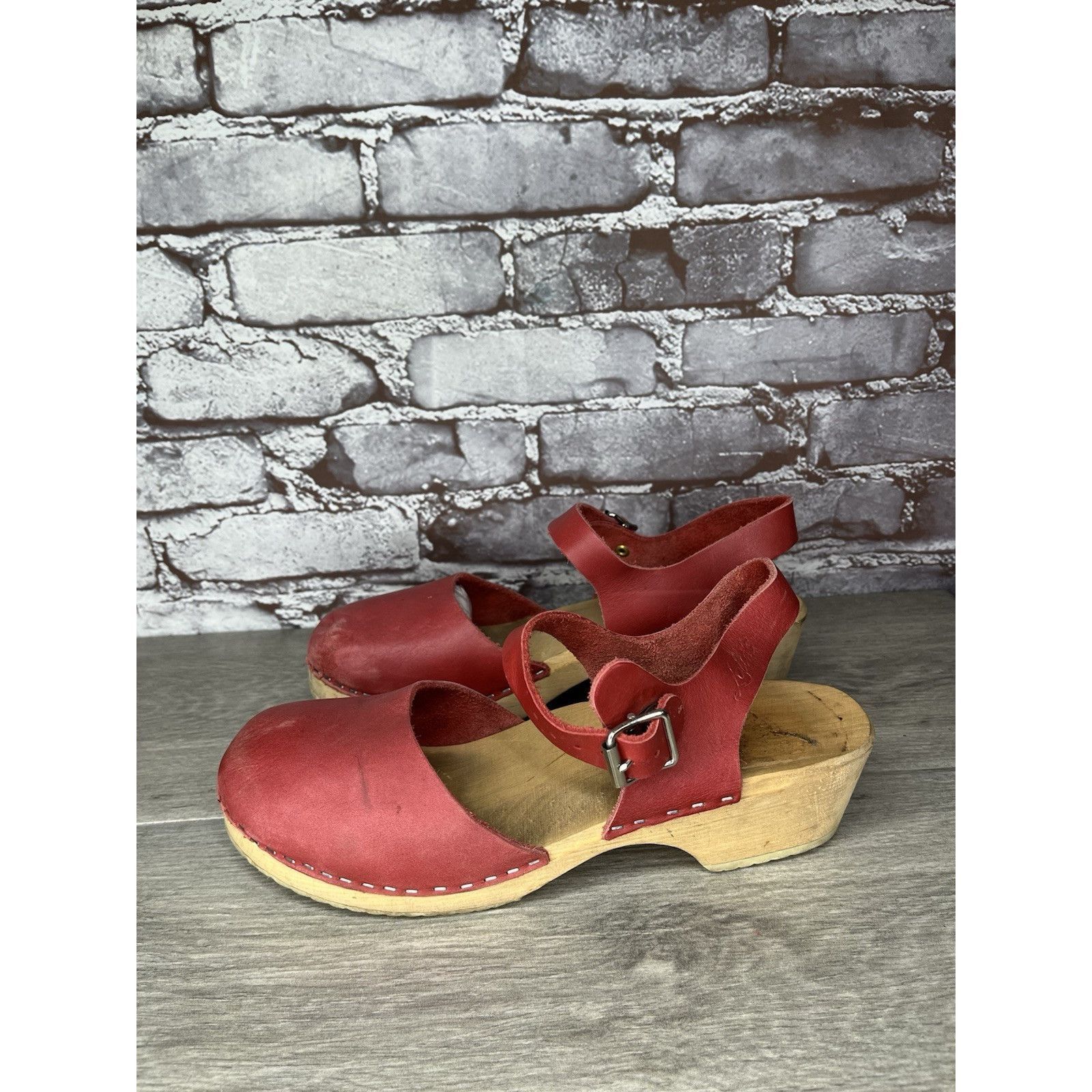 Warren Lotas Lotta's Stockholm T-bar Highwood Red Leather Clogs Nubuck Wo Size US 10.5 / IT 40.5 - 16 Thumbnail