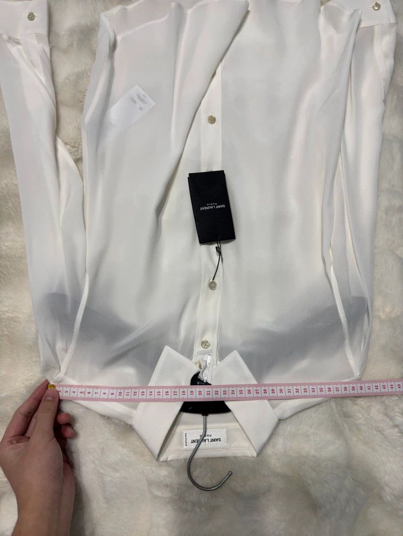 Yves Saint Laurent saint laurent Pure White Women's Silk Shirt 2503-Nextarrow Size XS / US 0-2 / IT 36-38 - 6 Thumbnail