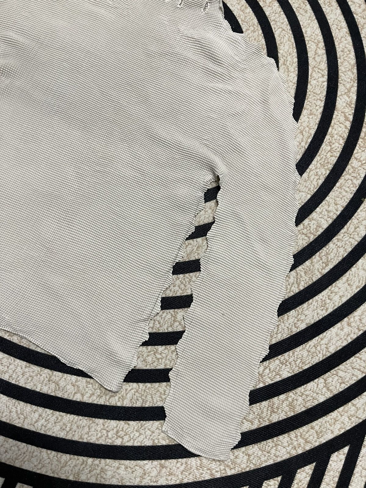 Issey Miyake 90s ISSEY MIYAKE ME PLEATED TURTLE NECK RARE DESIGN Size ONE SIZE - 3 Thumbnail
