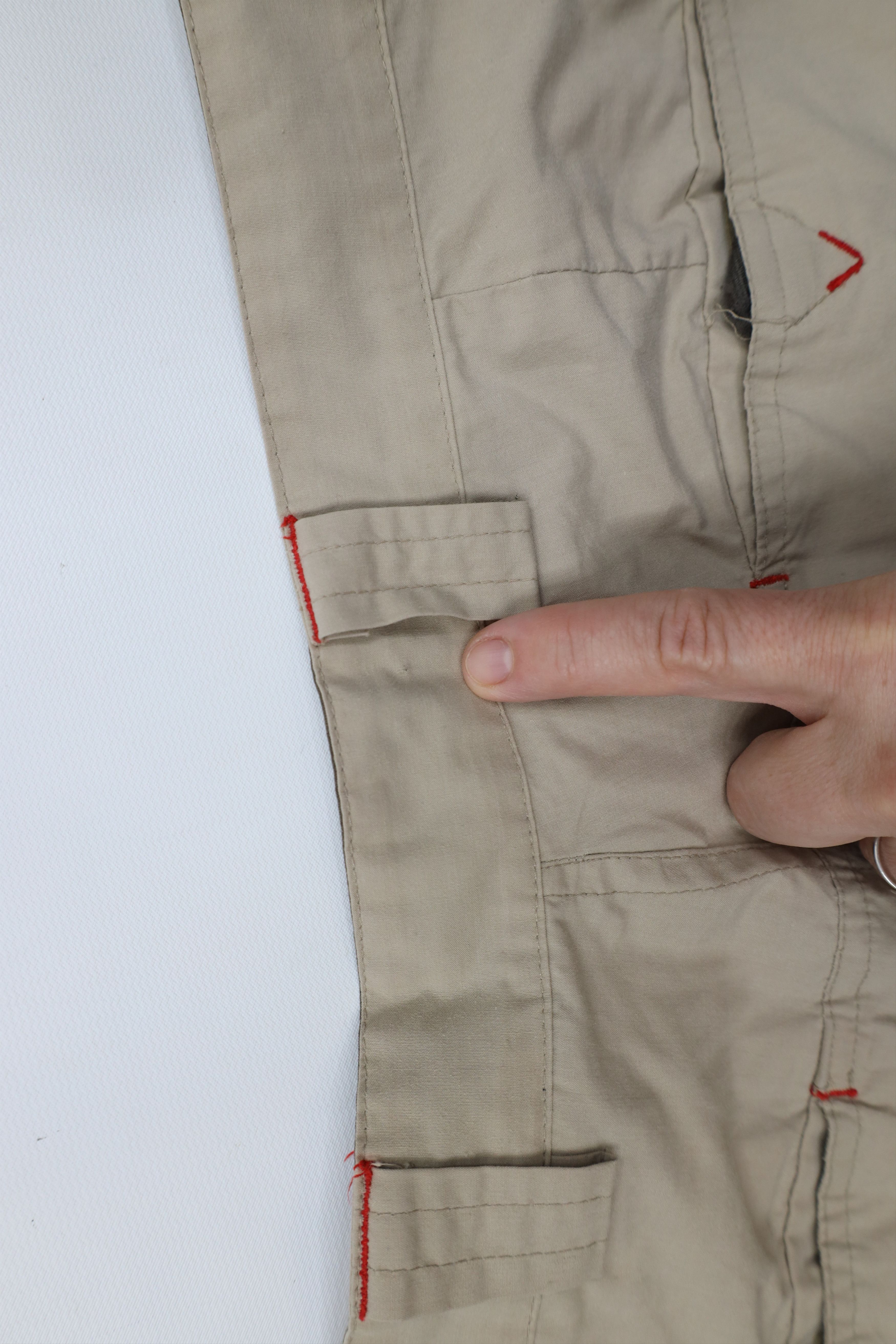 Vintage Vintage 90s Y2K Streetwear Fit Cargo Shorts Beige Khaki Size US 36 / EU 52 - 8 Thumbnail