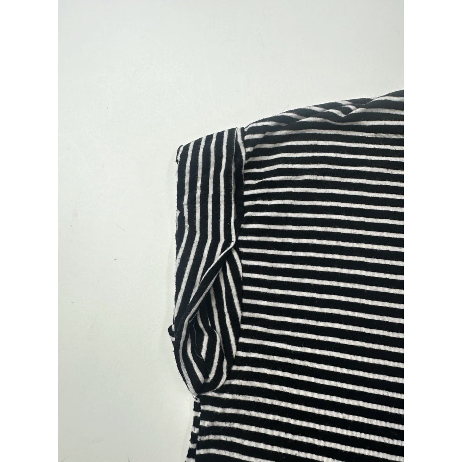 Brandy Melville Brandy Melville Shirt Womens One Size OS Black White Striped Pullover Italy Size ONE SIZE - 4 Thumbnail