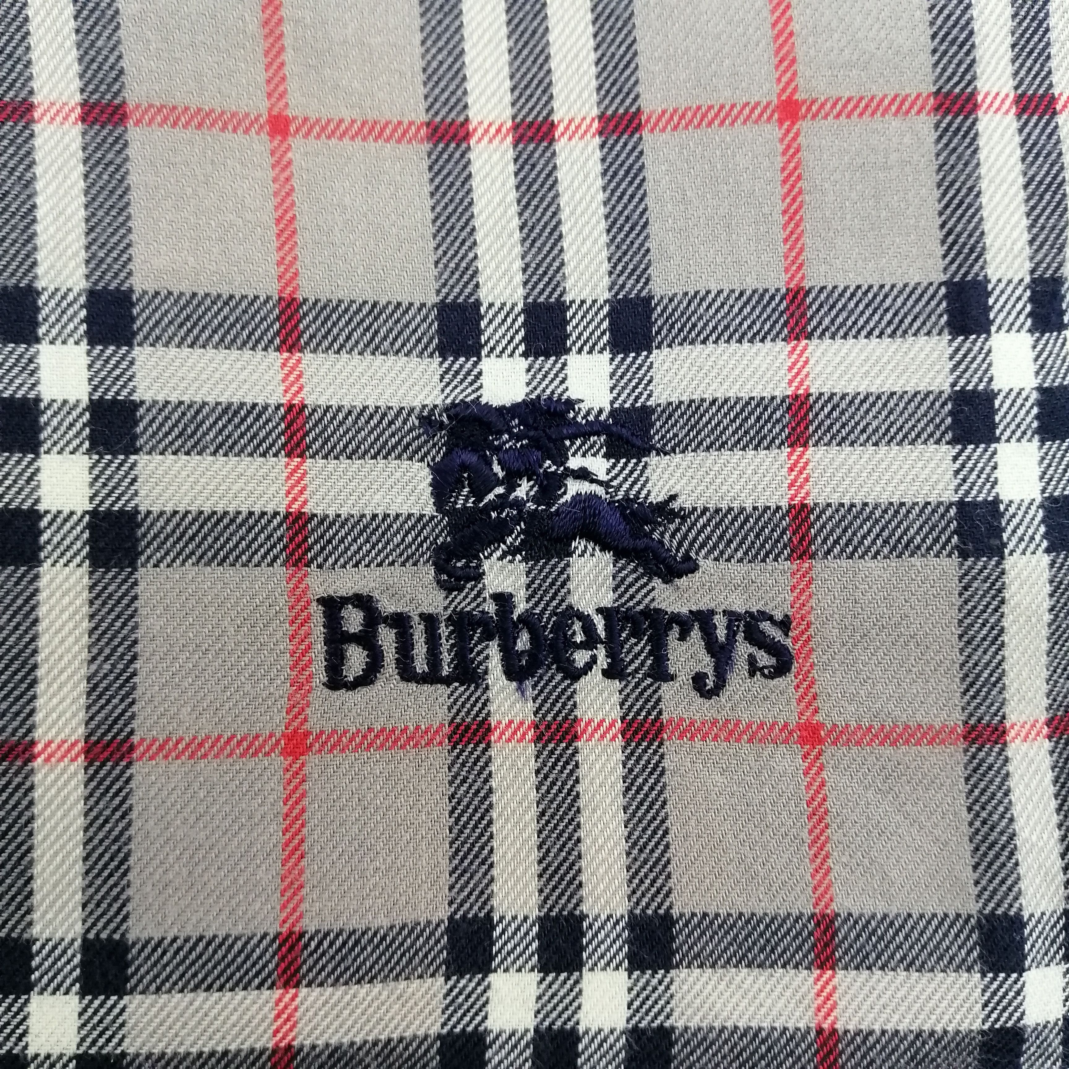 Burberry Burberry Handkerchief/Neckerchief/Bandana-KD3148 Size ONE SIZE - 4 Thumbnail