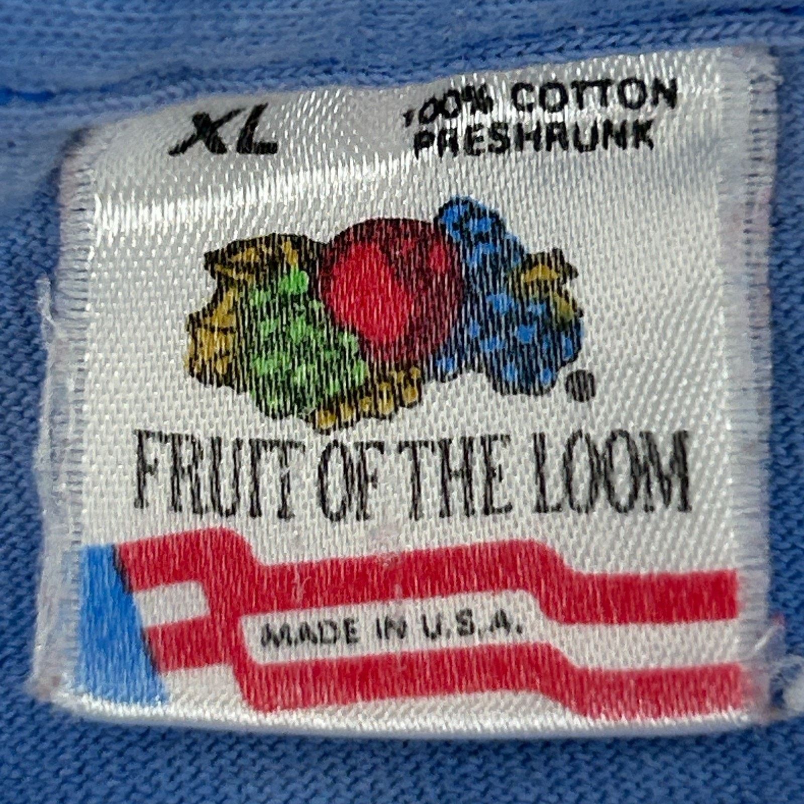 Fruit Of The Loom Vintage 90s Cheers Boston Bull & Finch Pub T Shirt X-Large Size US XL / EU 56 / 4 - 8 Thumbnail