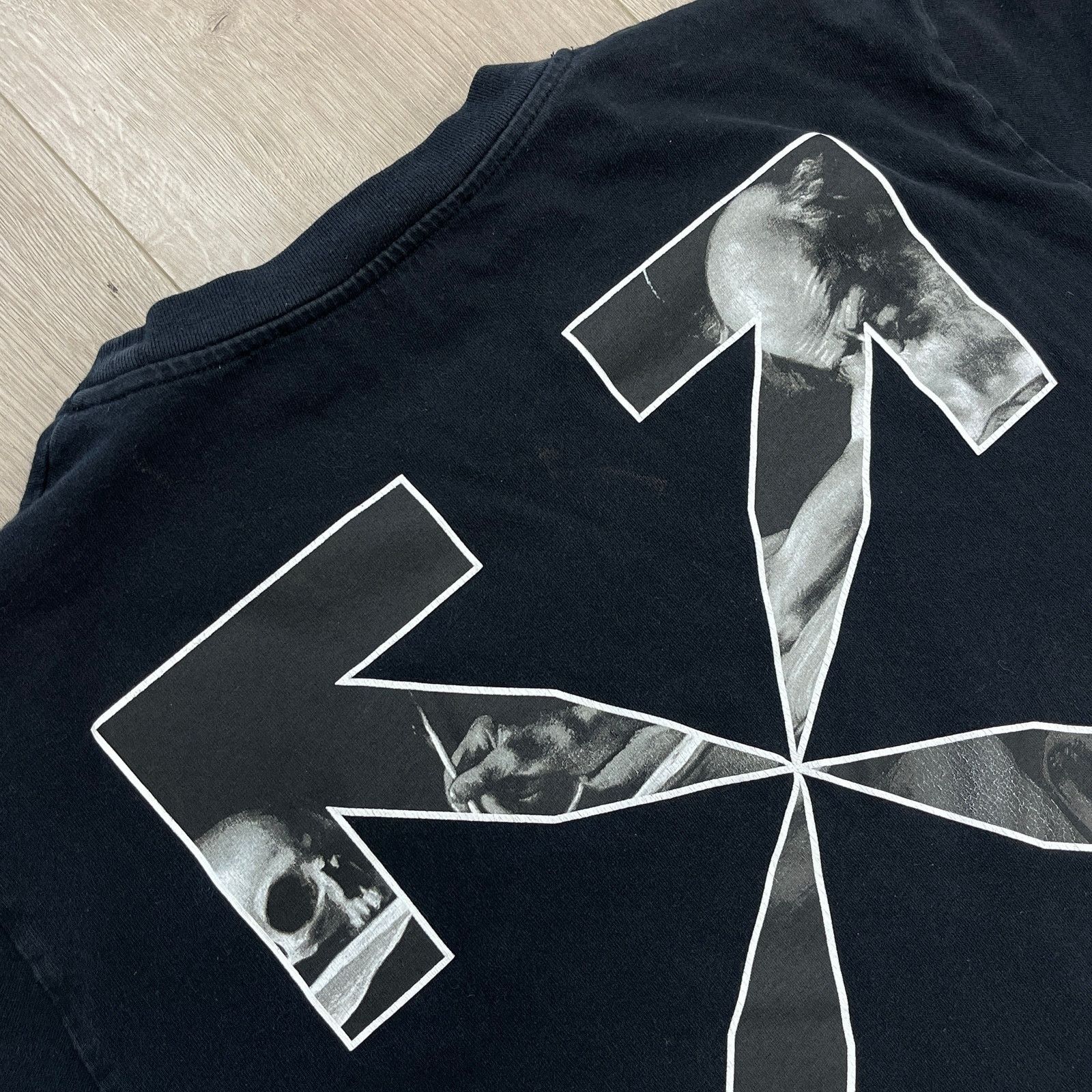 Off-White Off-White Caravaggio Arrow Tee T Shirt Black Size XL B5 Size US XL / EU 56 / 4 - 3 Thumbnail