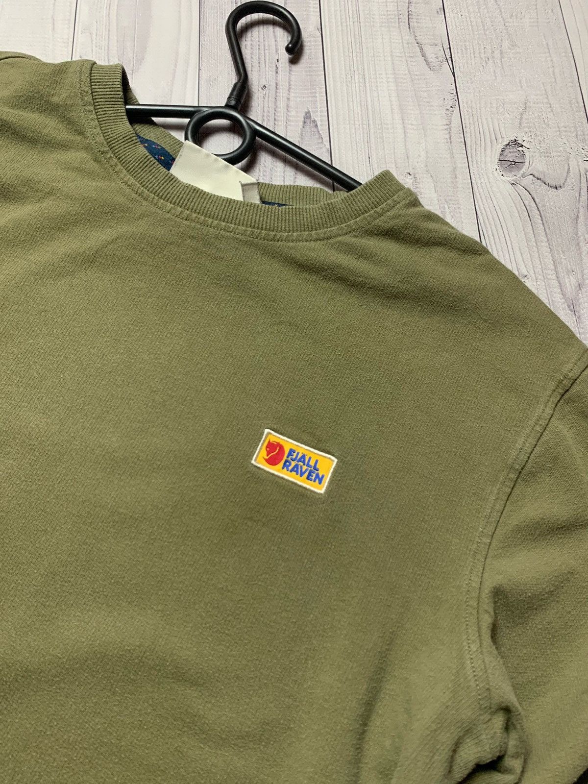 Fjallraven Fjallraven vintage khaki sweatshirt logo size L Size US L / EU 52-54 / 3 - 4 Thumbnail